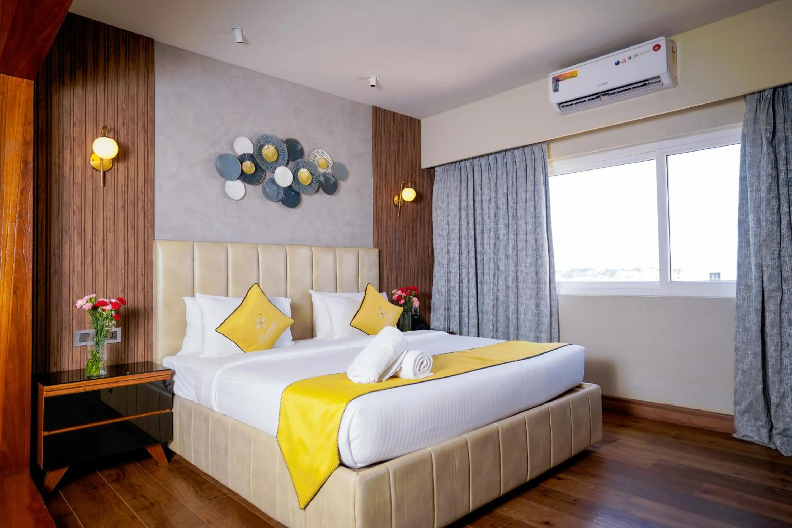 Bed in Lazdana Hotel Bangalore