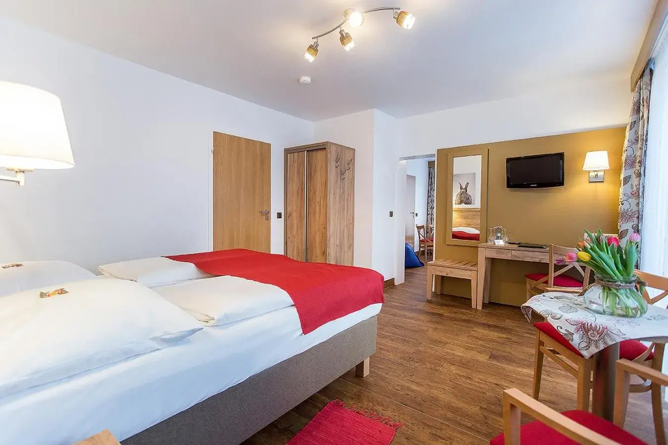 Quadruple Room in Hotel Diana Quadruple Room in Hotel Diana