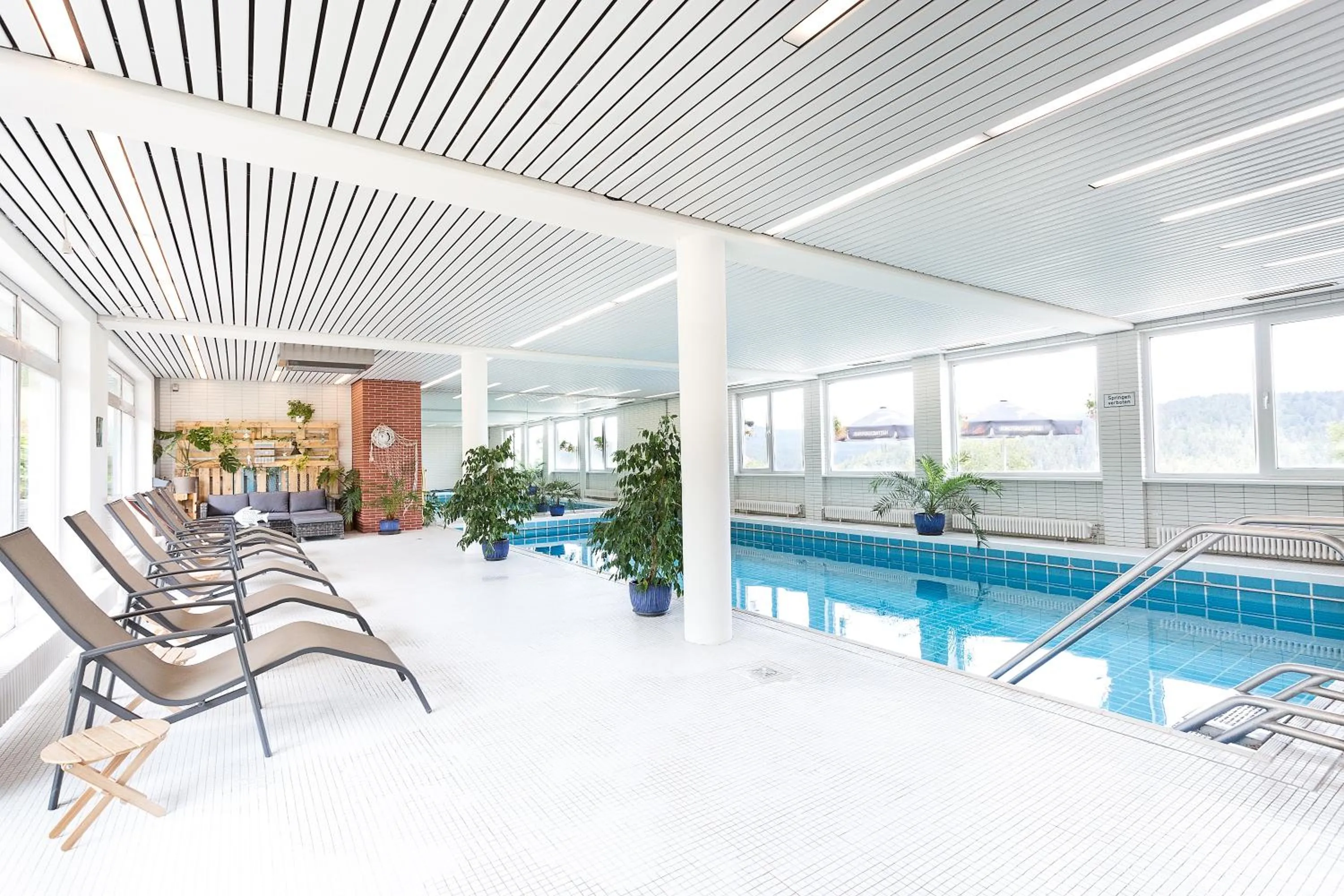 Swimming pool in Hotel Diana