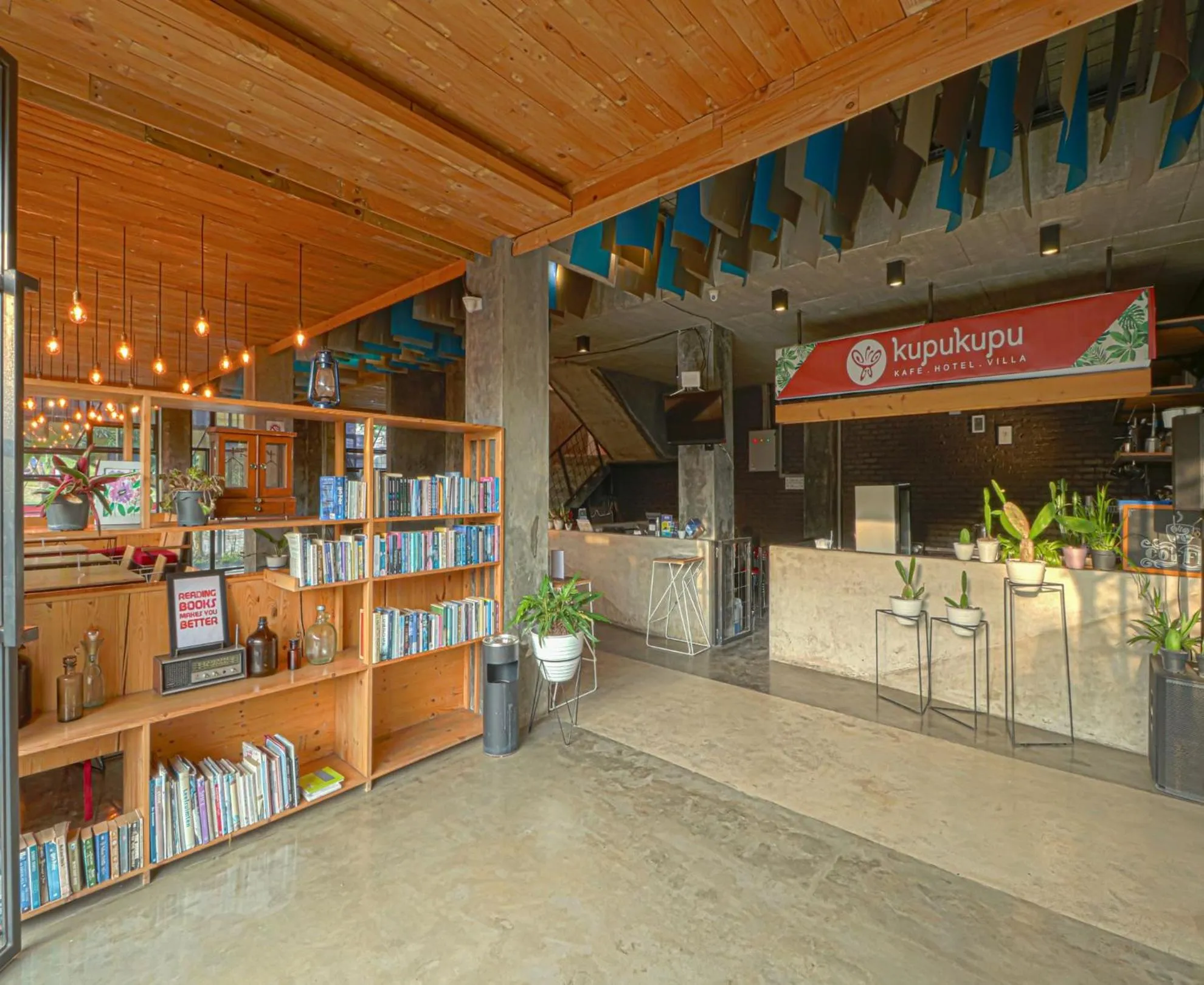 Lobby or reception in D'Journey Hotel