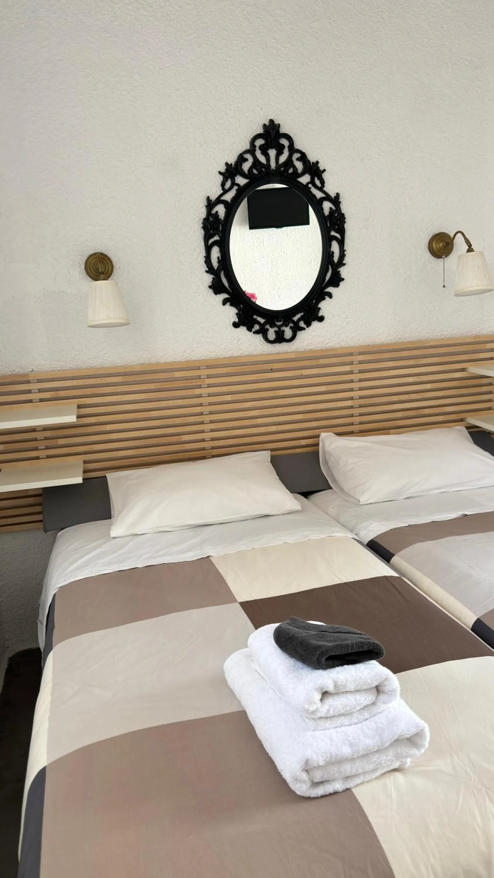 Bed in Vougli View Mykonos