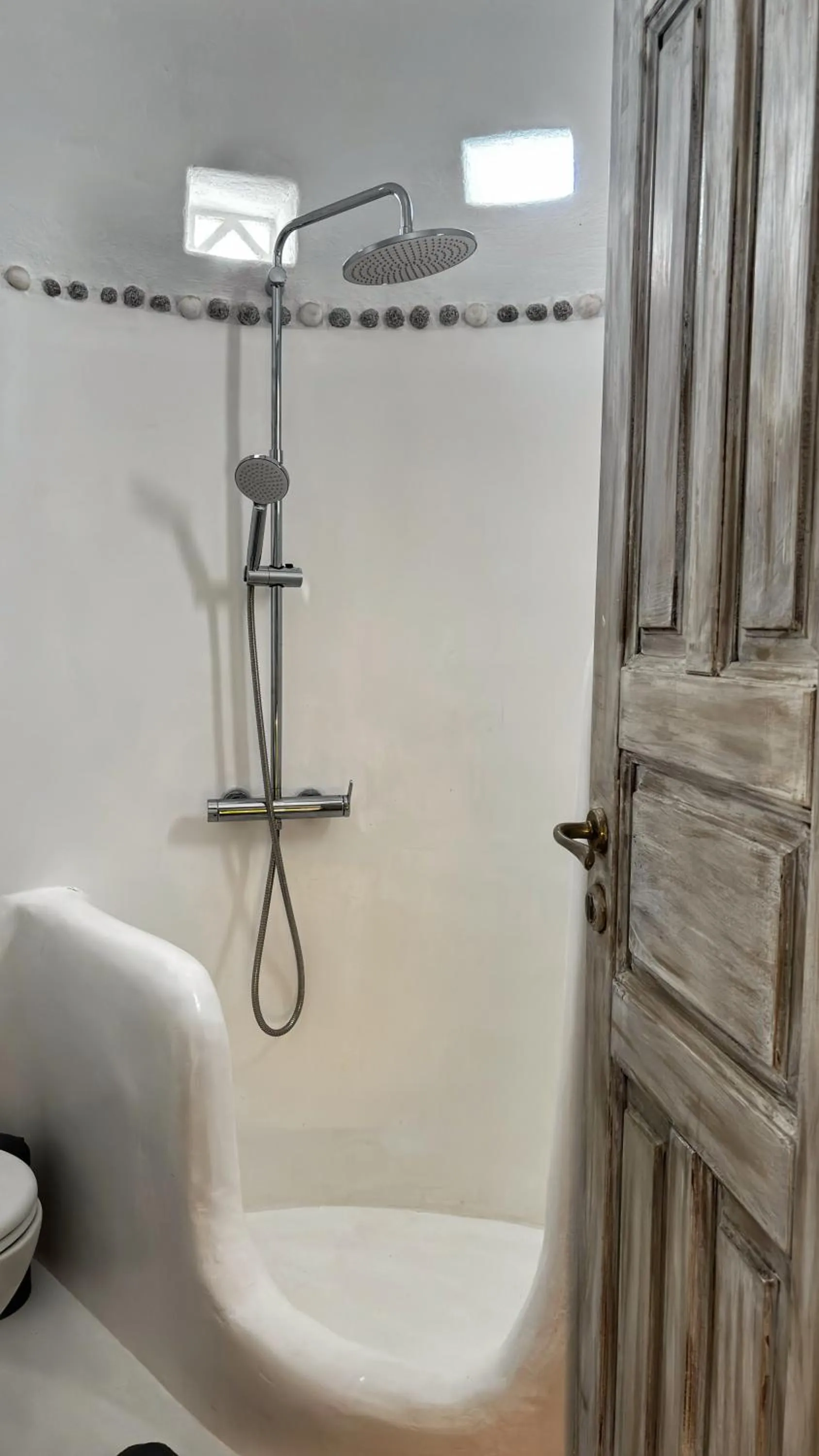 Shower in Vougli View Mykonos