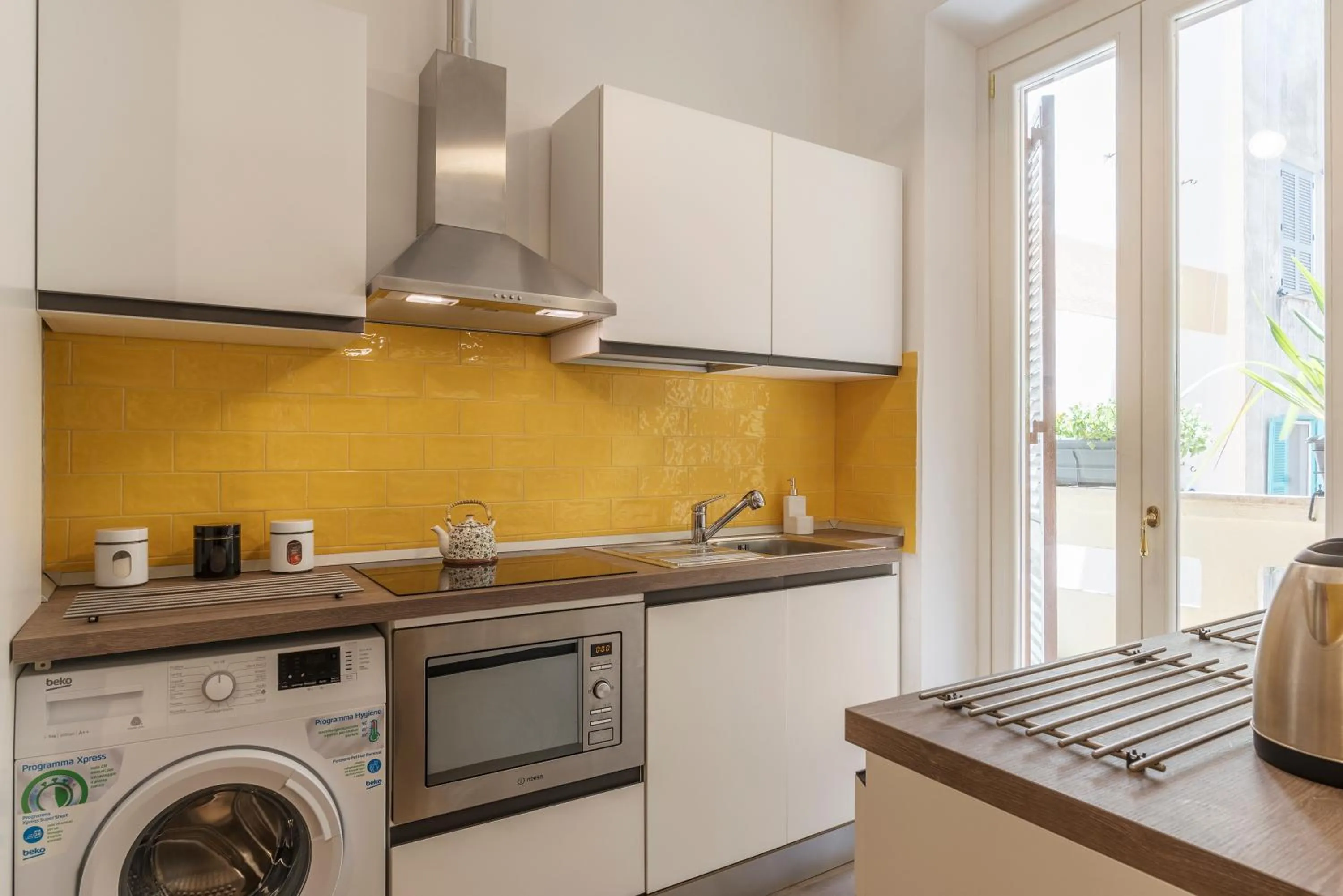 Kitchen or kitchenette in GuestHost - San Giovanni Laterano Cozy Flat