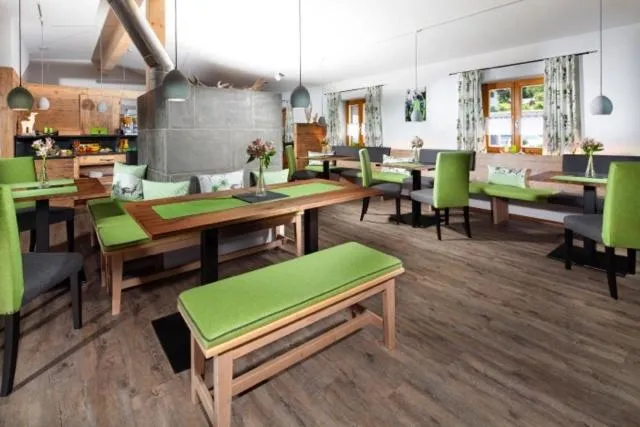 Seating area in Gästehaus und Ferienwohnungen Egglerlehen