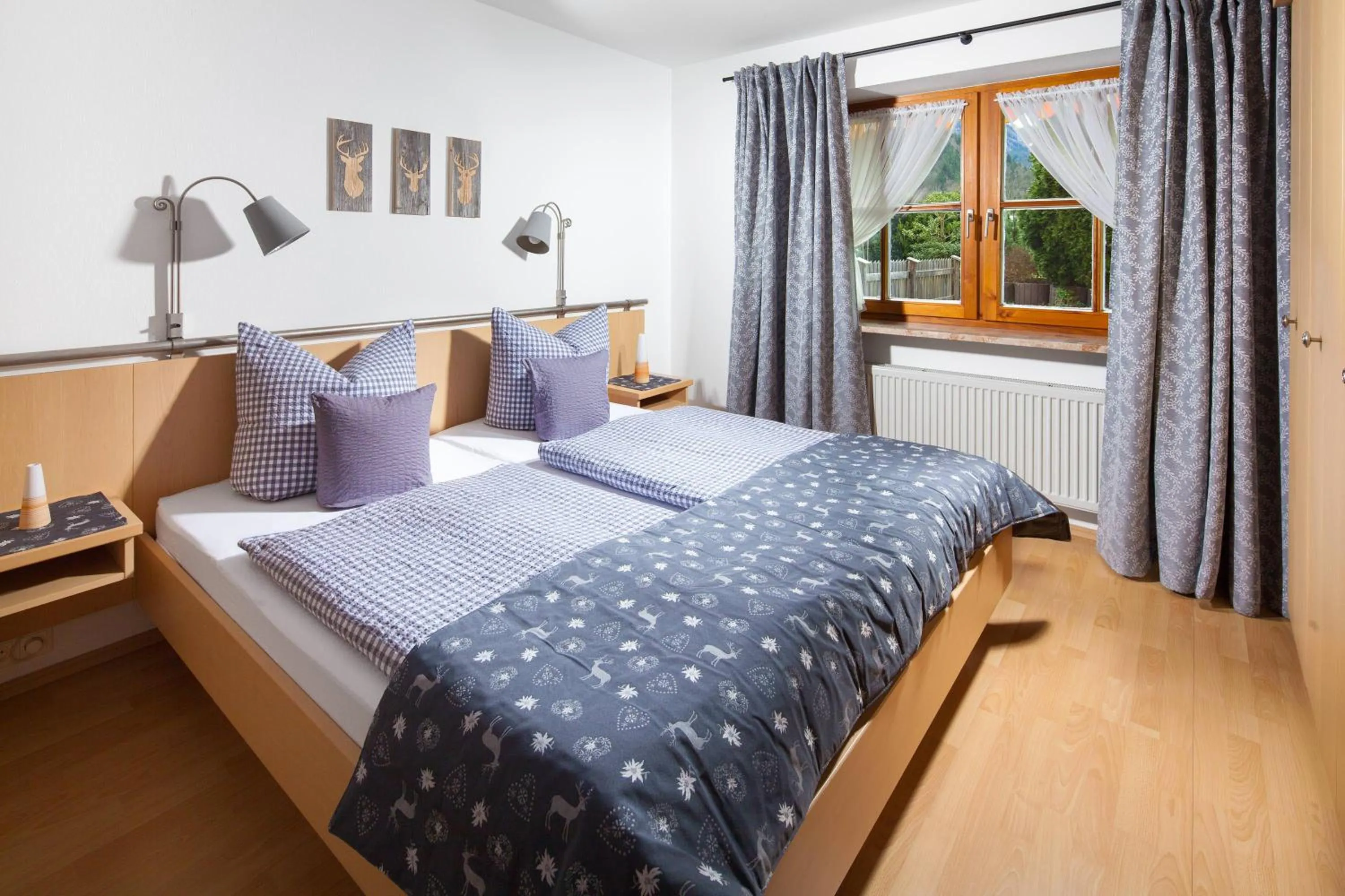 Bed in Gästehaus und Ferienwohnungen Egglerlehen