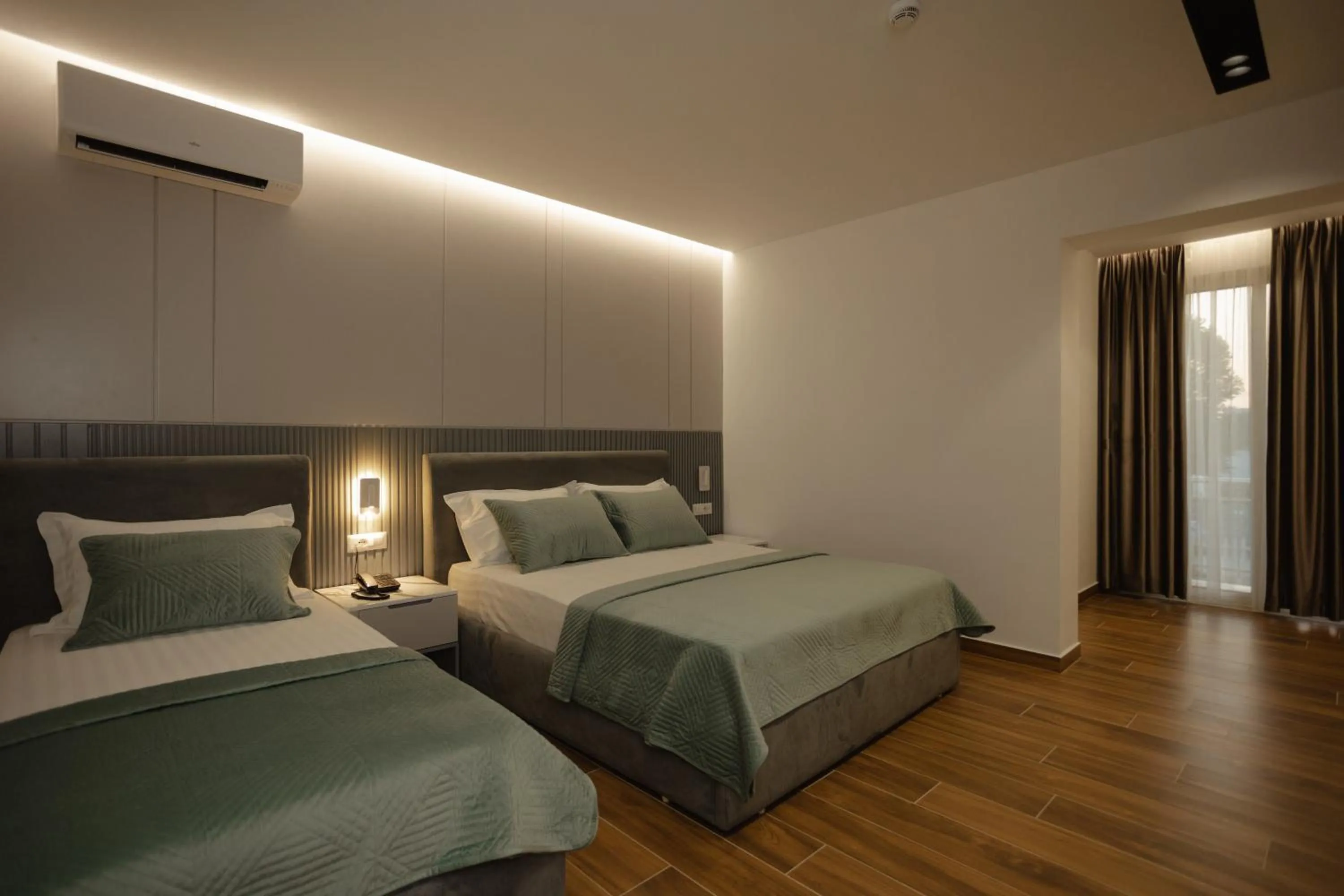 Bedroom, Bed in KOMPLEKSI ROYAL