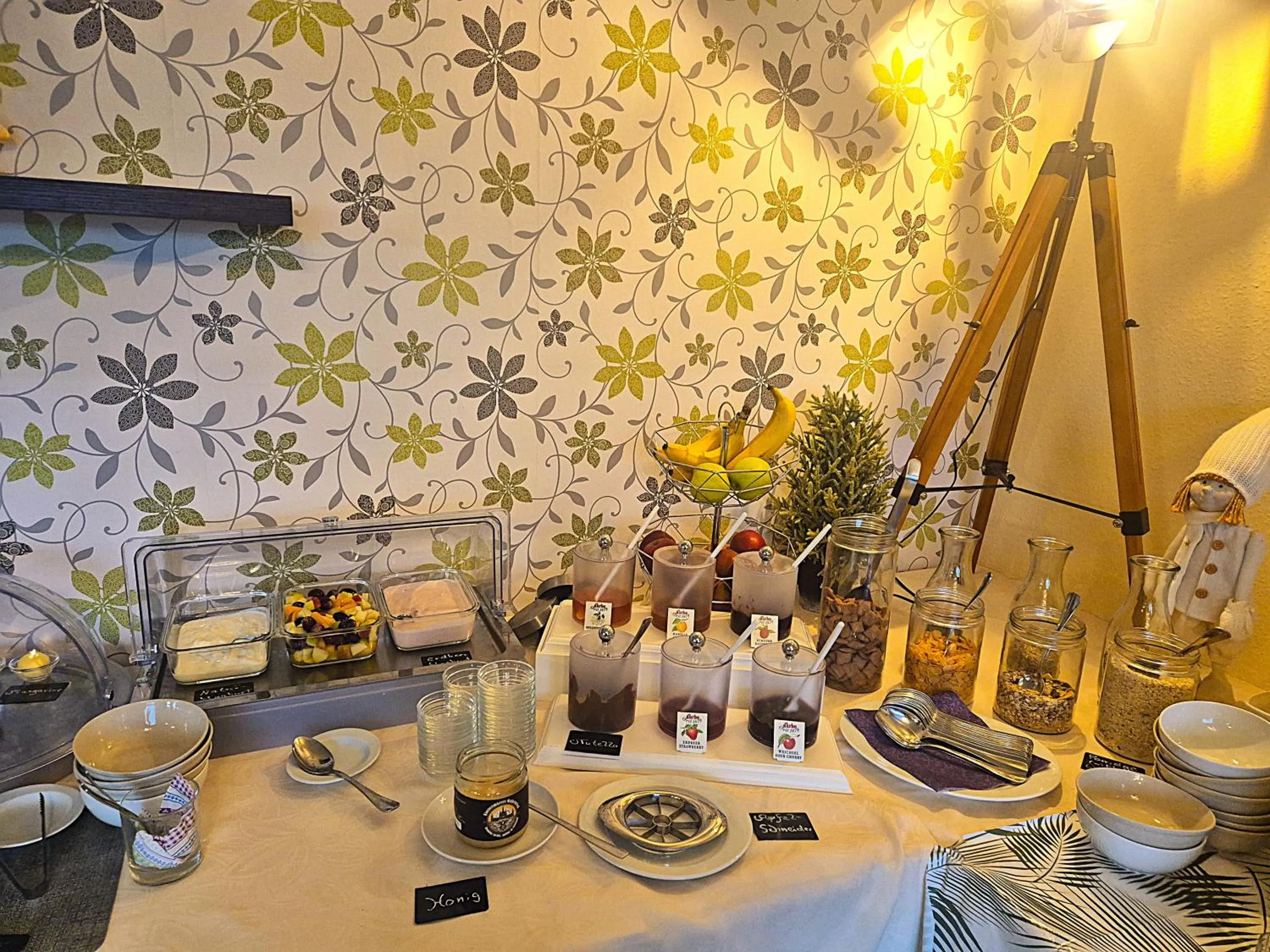 Breakfast in Memory Hotel