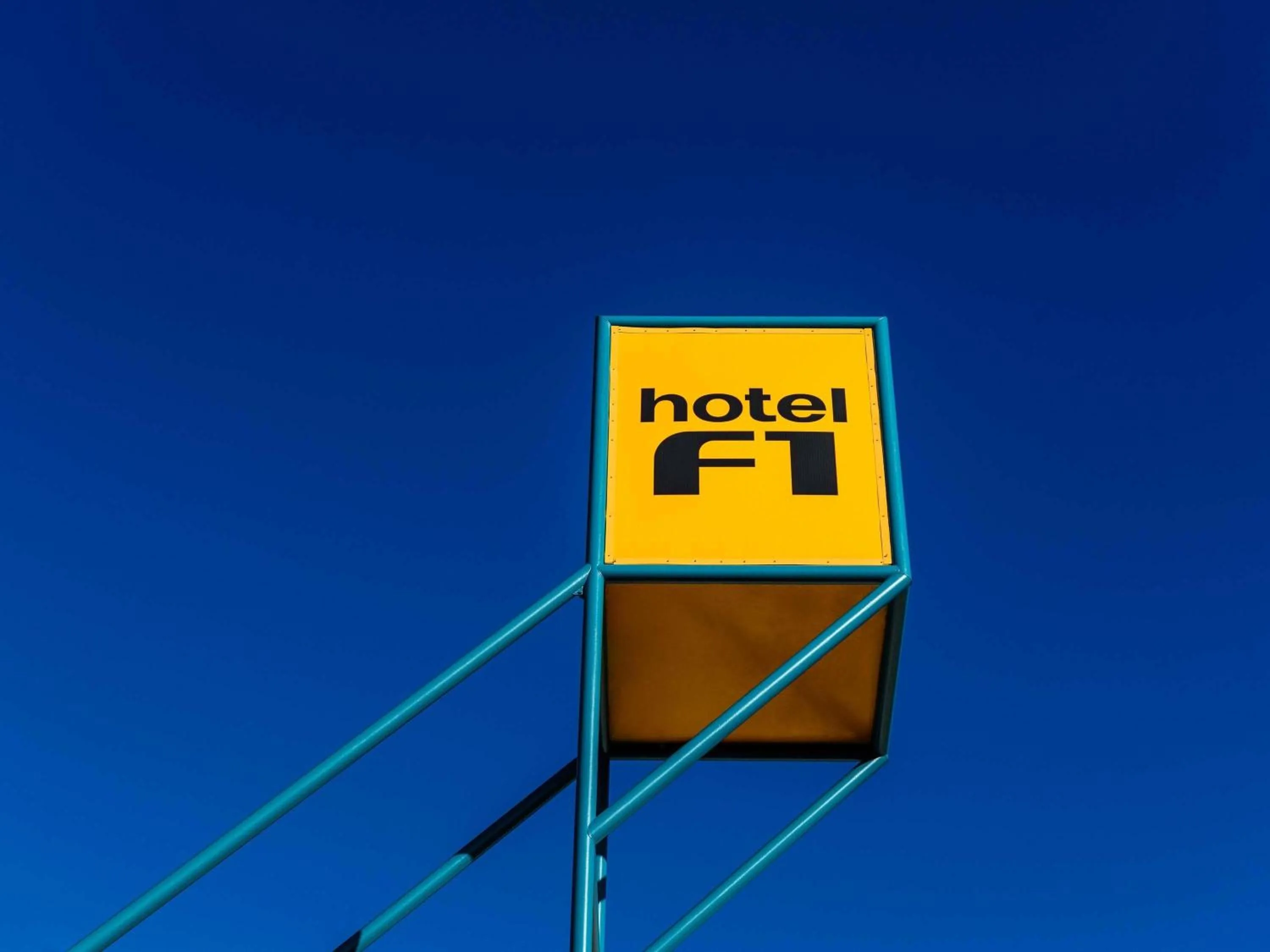 Property building in hotelF1 La Rochelle Angoulins "Rénové"