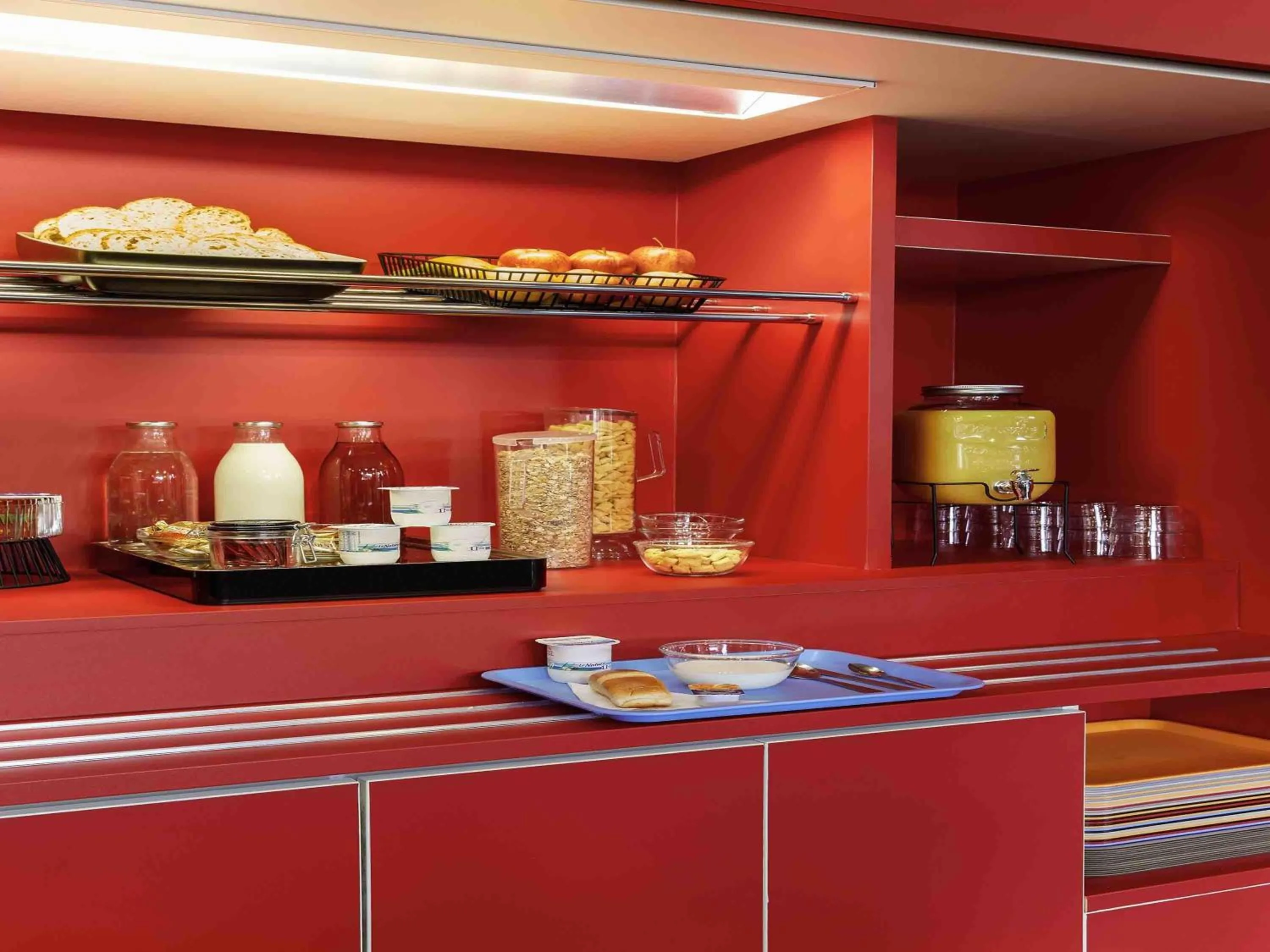 Breakfast in hotelF1 Le Mans Nord