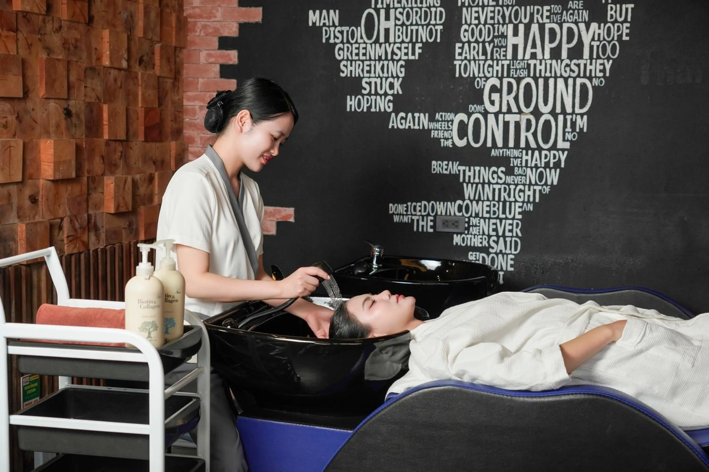 Spa and wellness centre/facilities in Thai Ha Boutique Hotel
