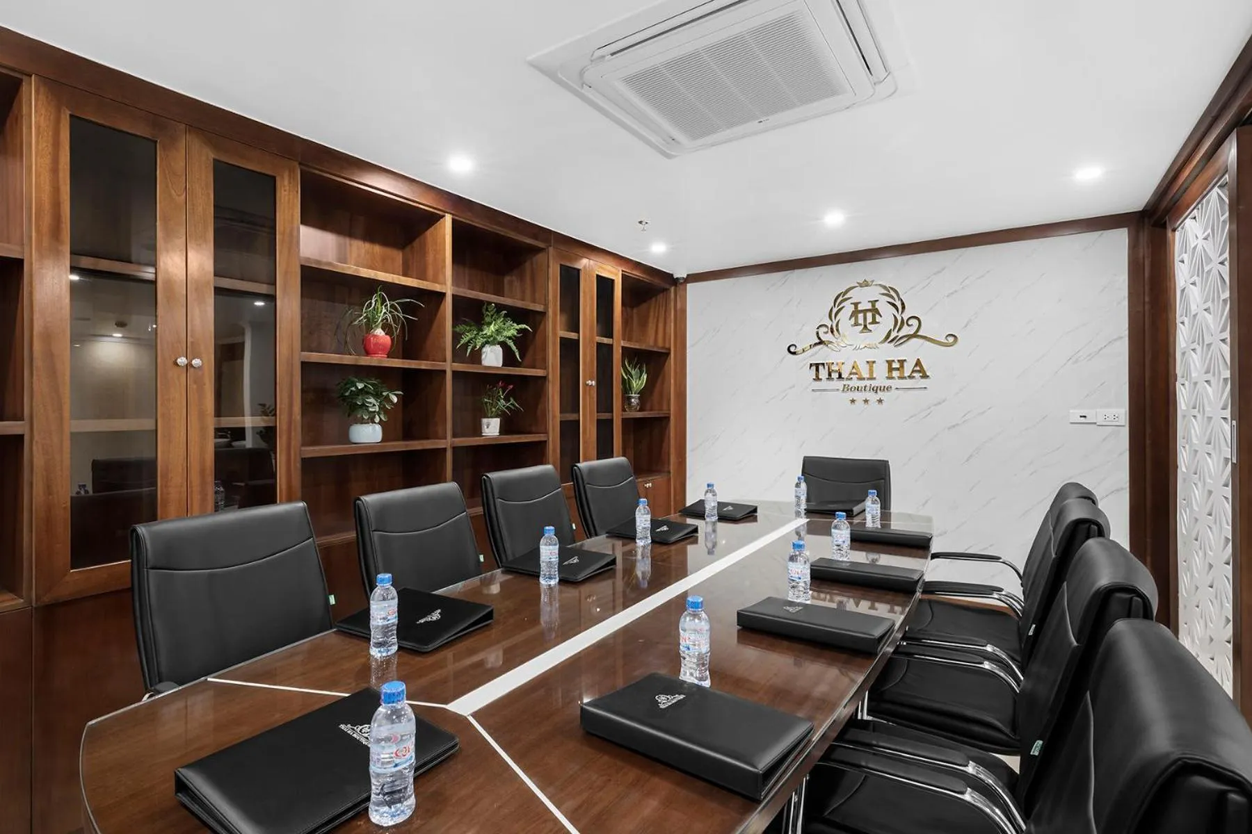 Business facilities in Thai Ha Boutique Hotel