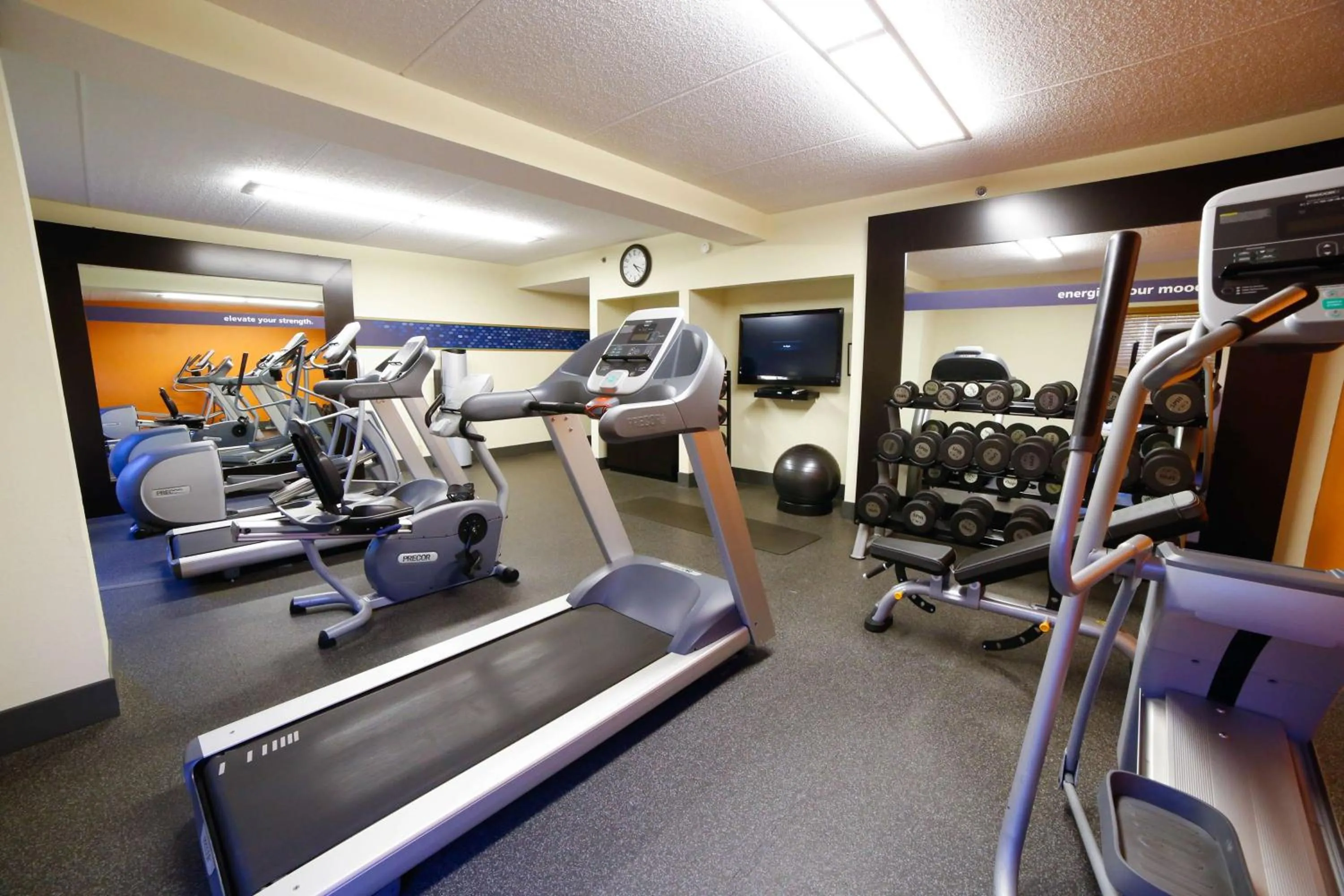 Fitness centre/facilities in Hampton Inn Franklin, NC
