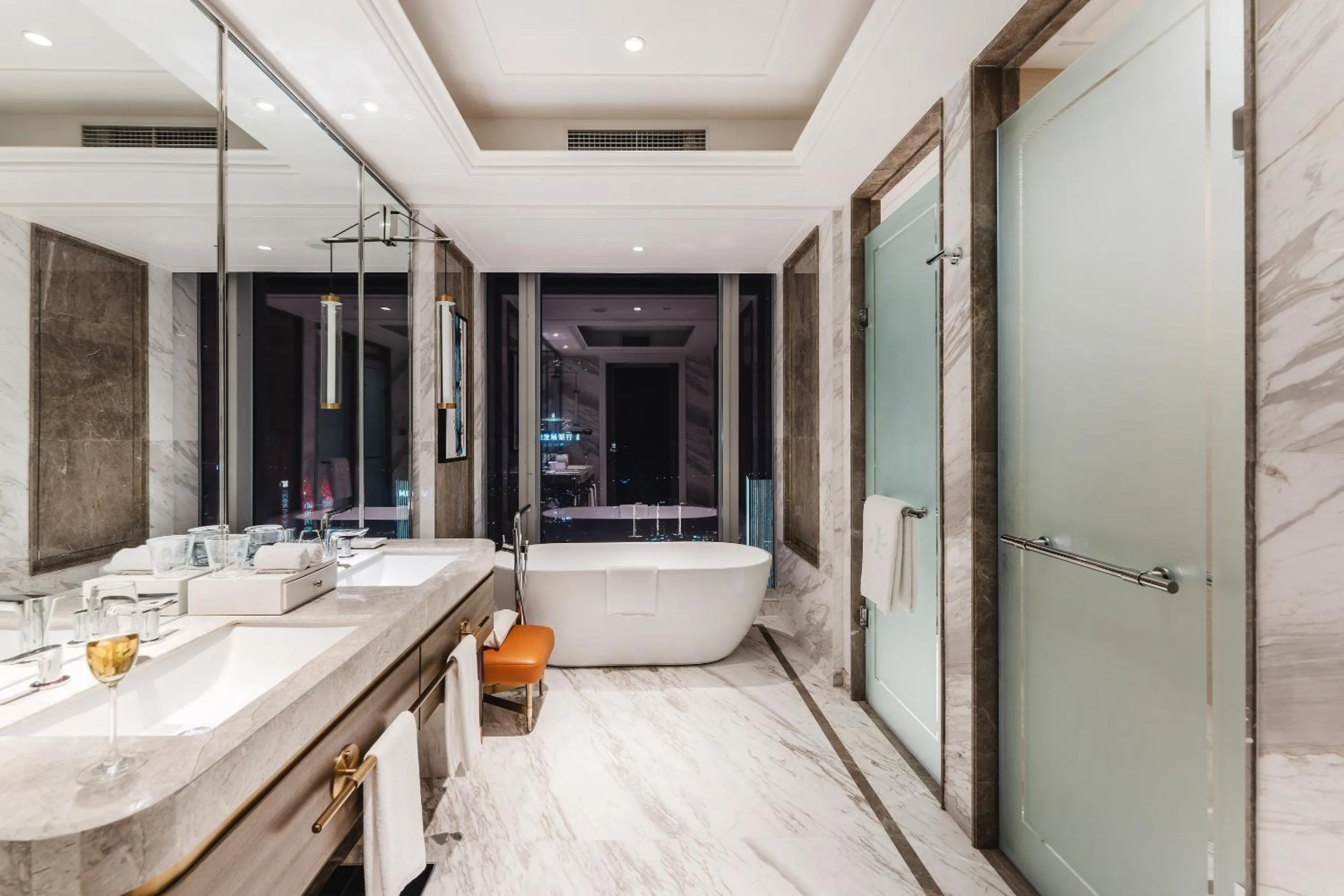 Shower in The Lixury Hotel, in The Unbound Collection by Hyatt - Liberation Square