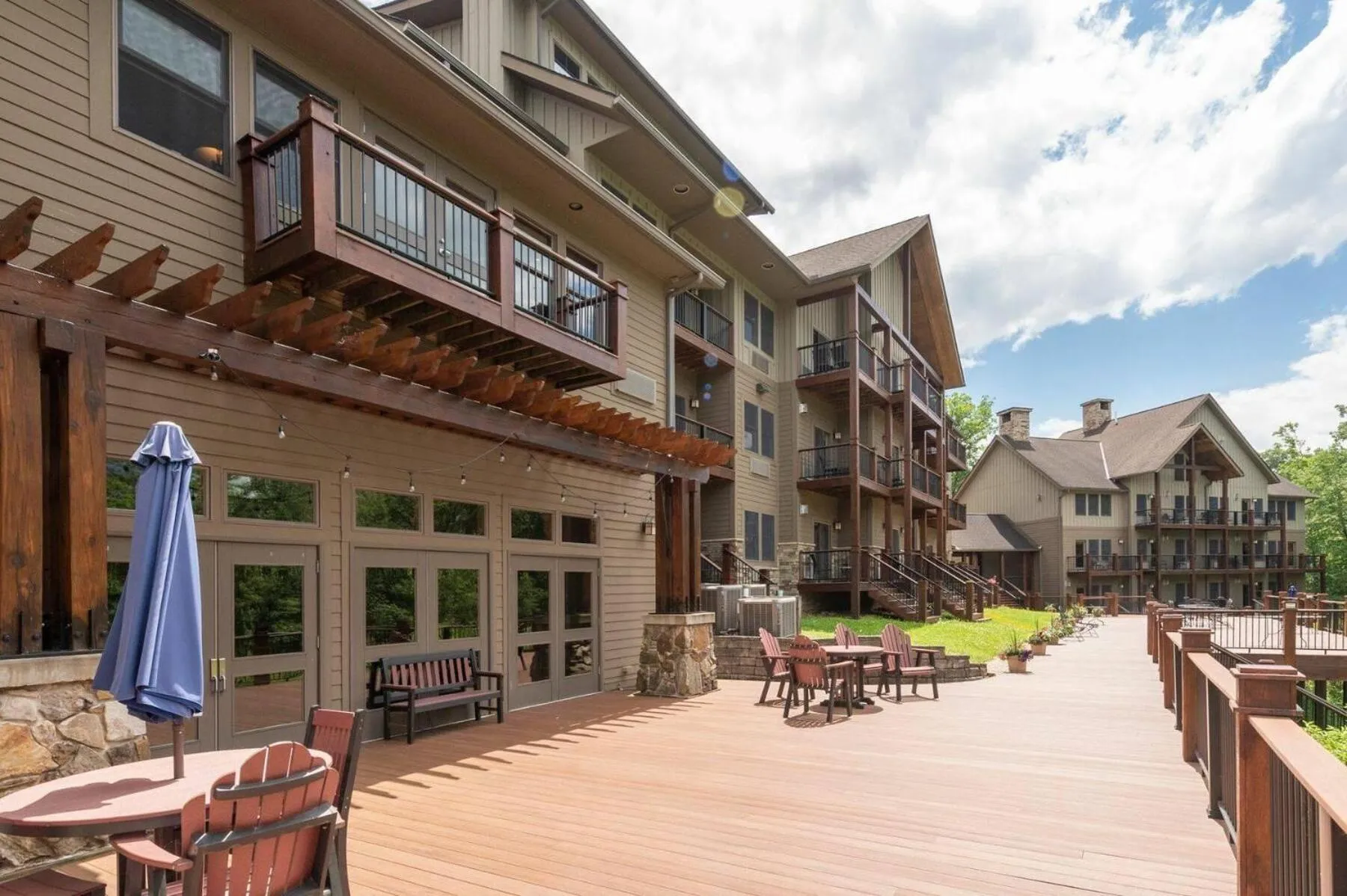 A115 One Bedroom Lake View