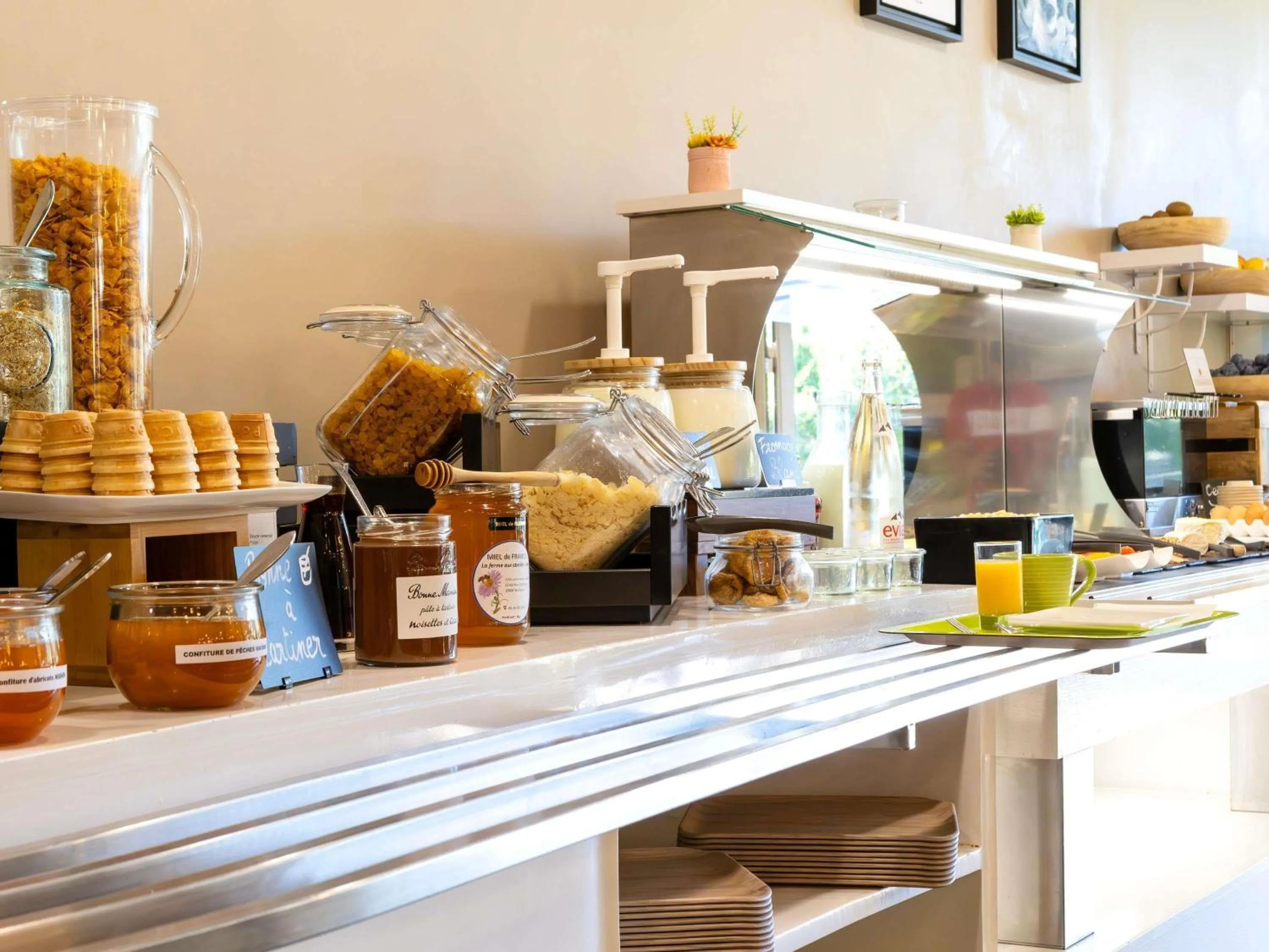 Breakfast in ibis Styles Troyes Centre