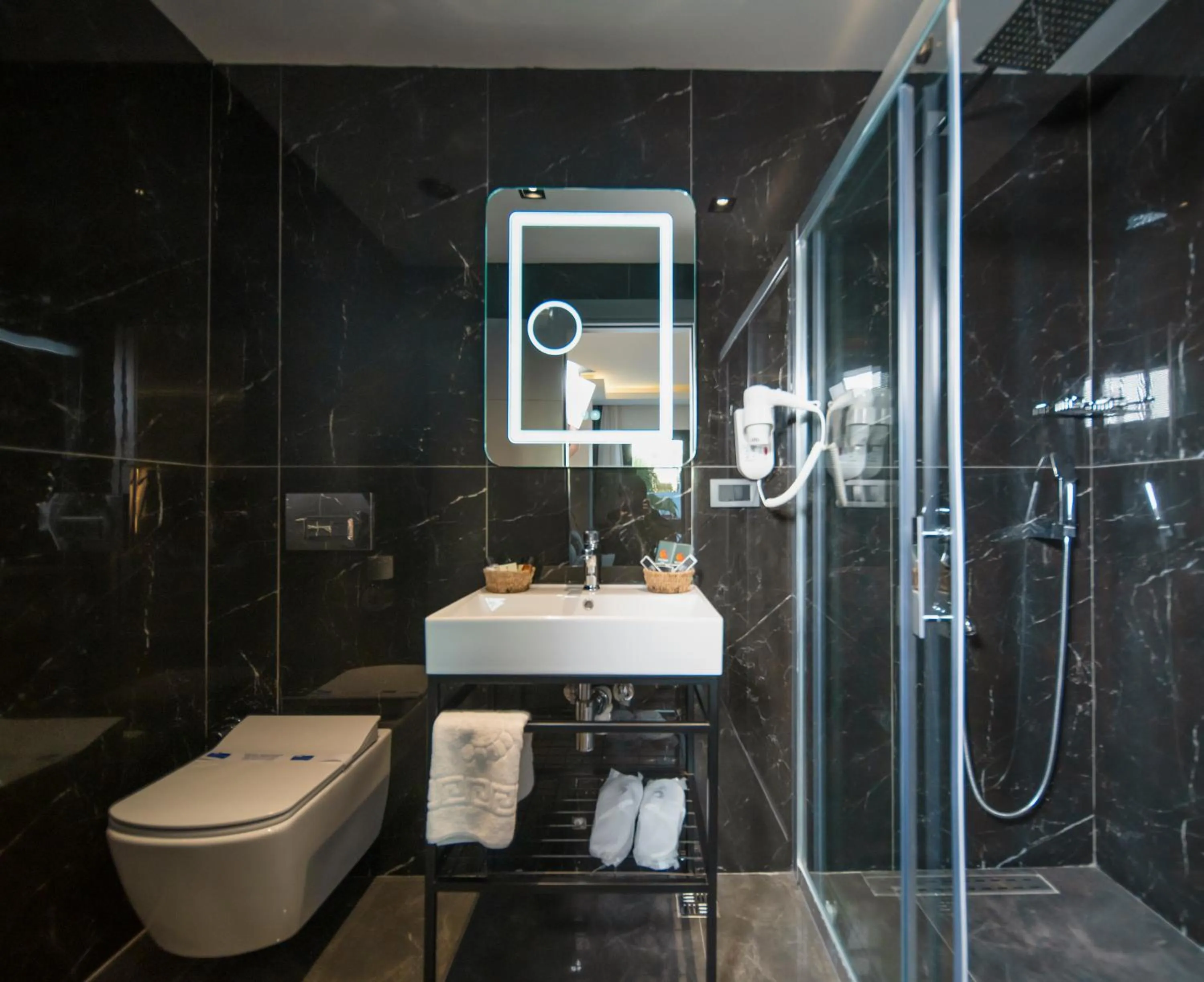 Bathroom in Sea Palm Otel Yalıkavak