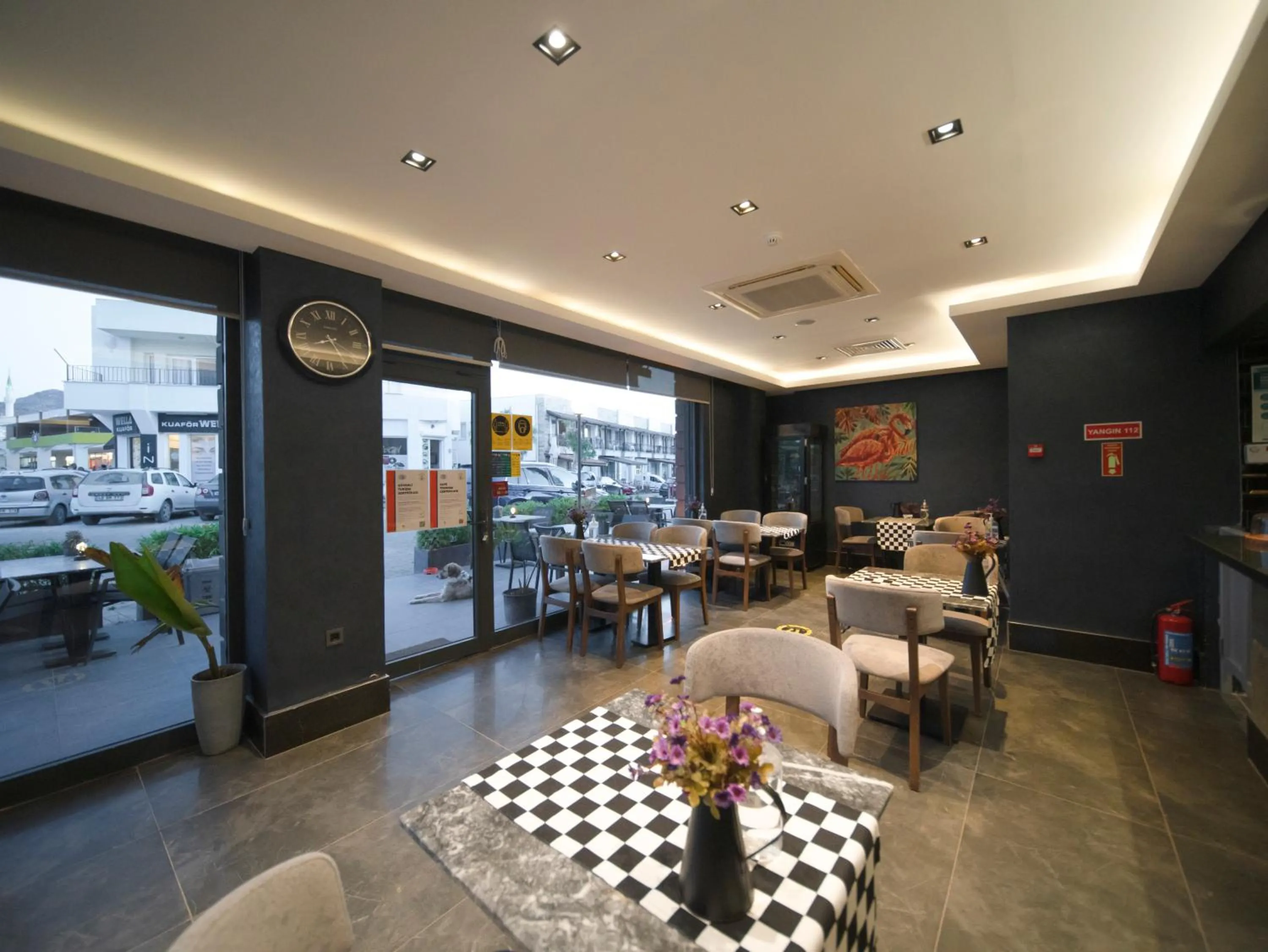 Restaurant/places to eat in Sea Palm Otel Yalıkavak