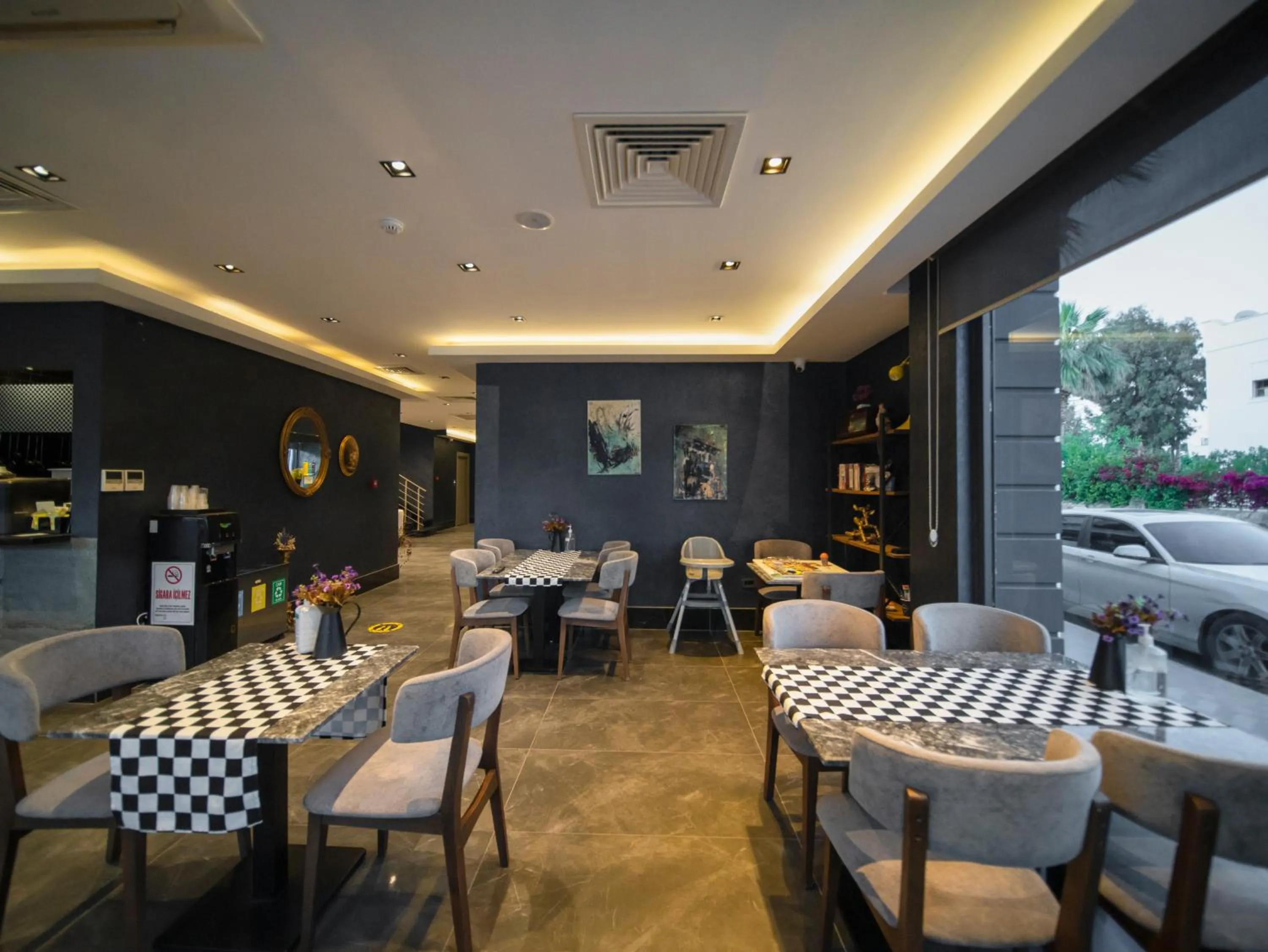 Restaurant/places to eat in Sea Palm Otel Yalıkavak