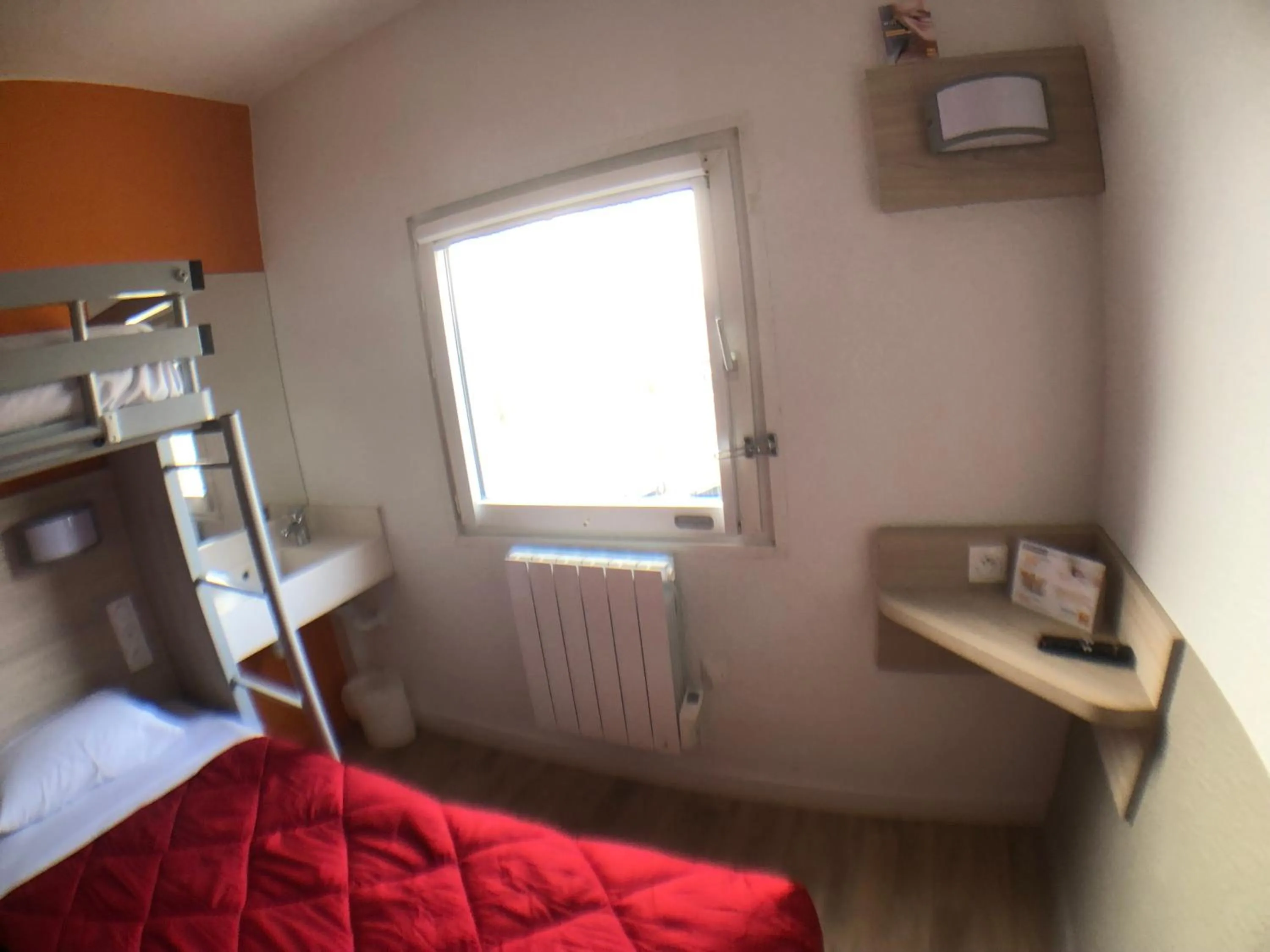 Bedroom, Bed in Premiere Classe Evry Sud - Mennecy