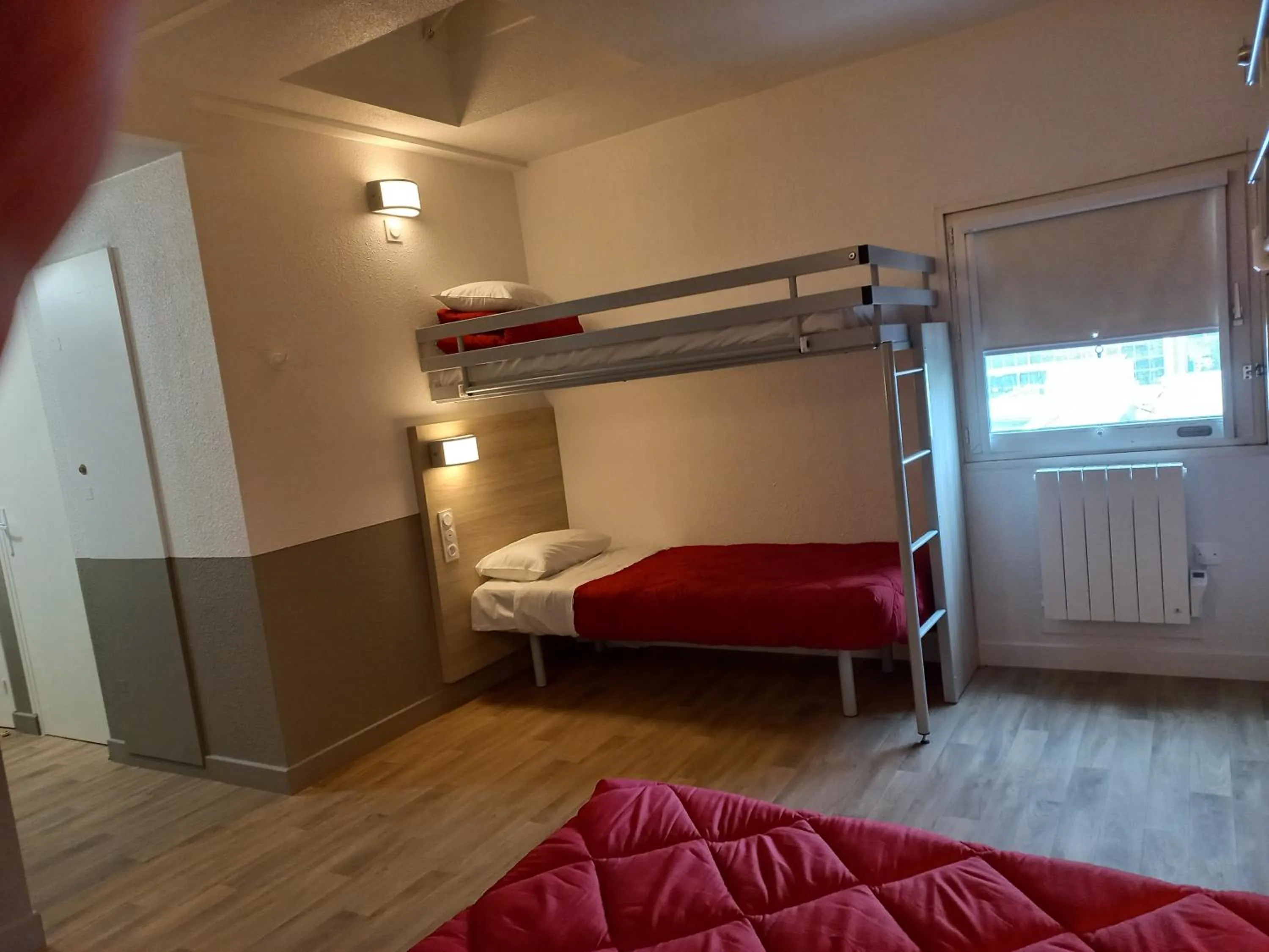 Bed in Premiere Classe Evry Sud - Mennecy