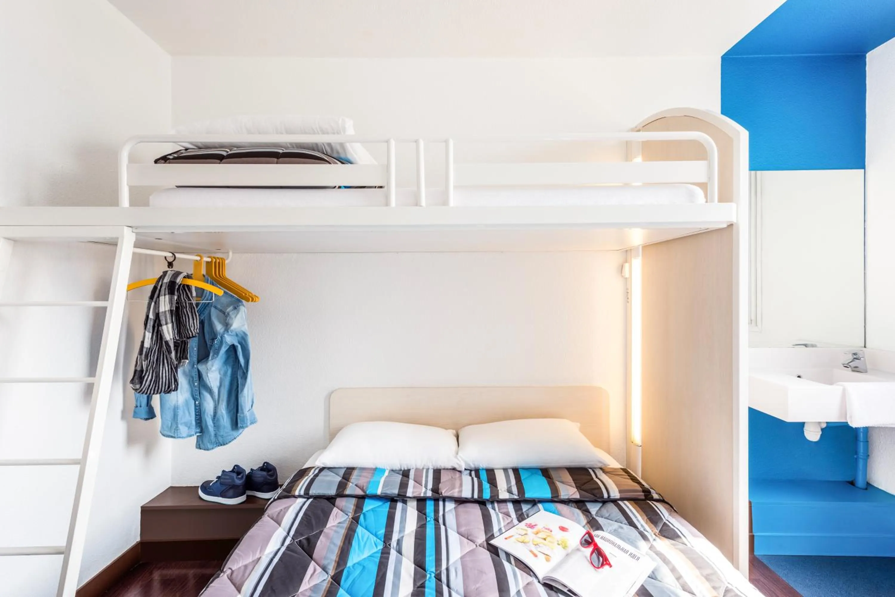 Bed in Hotel First Eco Savigny Villemoisson Centre Commercial Carrefour