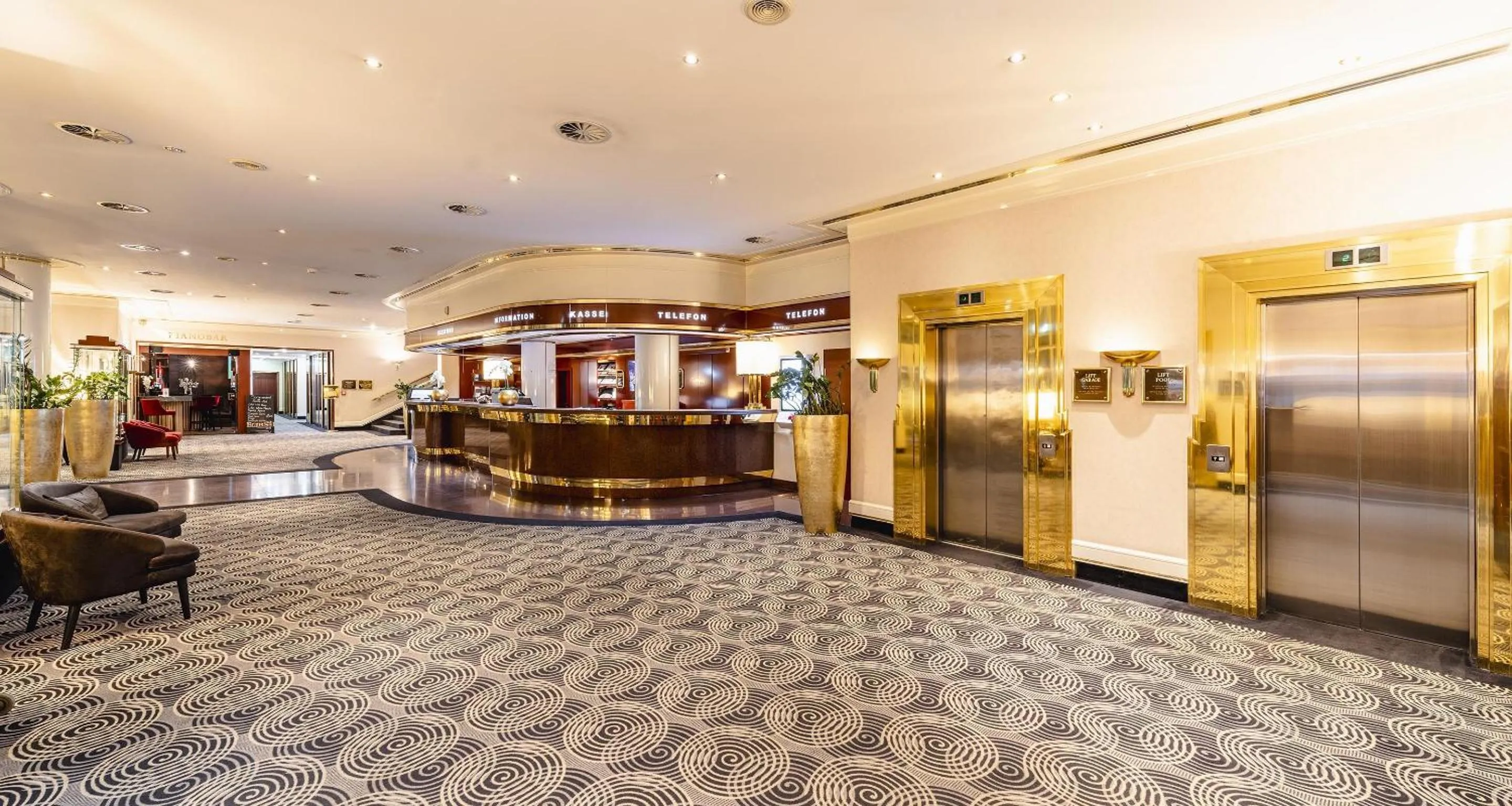 Lobby or reception in Best Western Plus Plaza Hotel Darmstadt