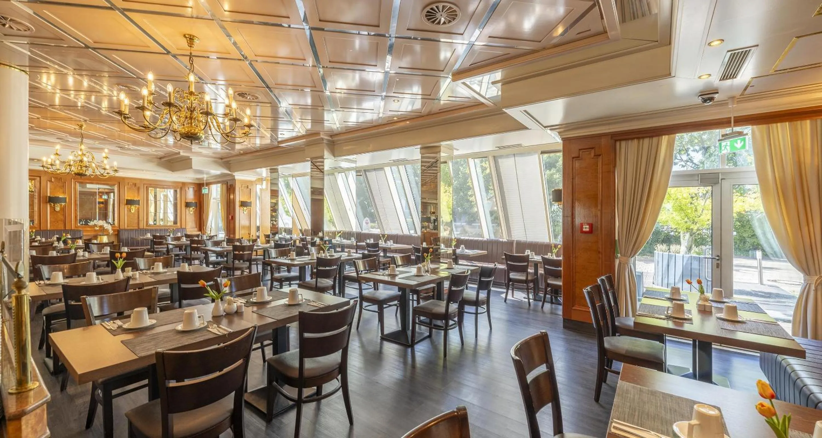 Breakfast in Best Western Plus Plaza Hotel Darmstadt