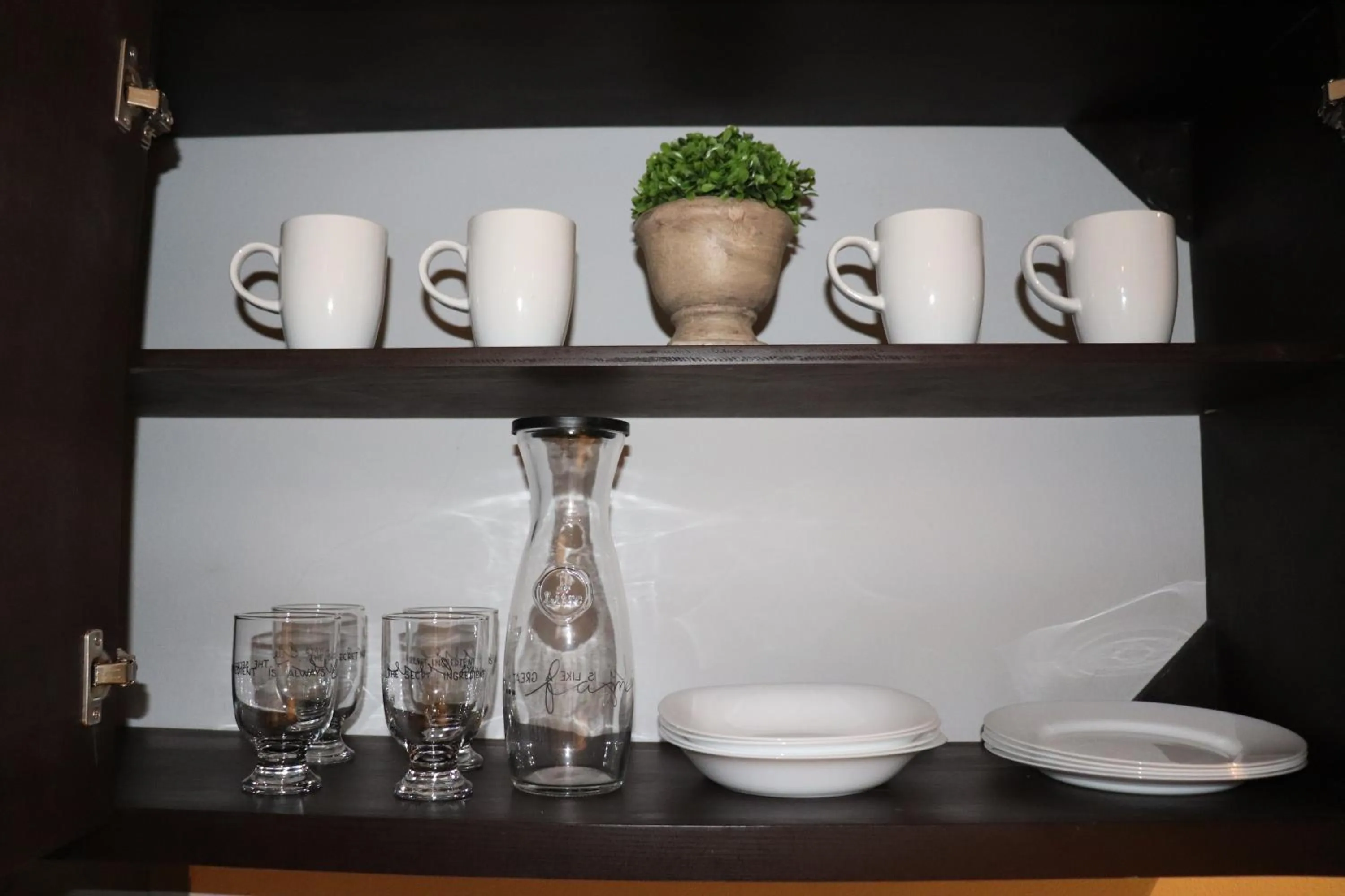 Dining area in Capital O Hotel Jazuli