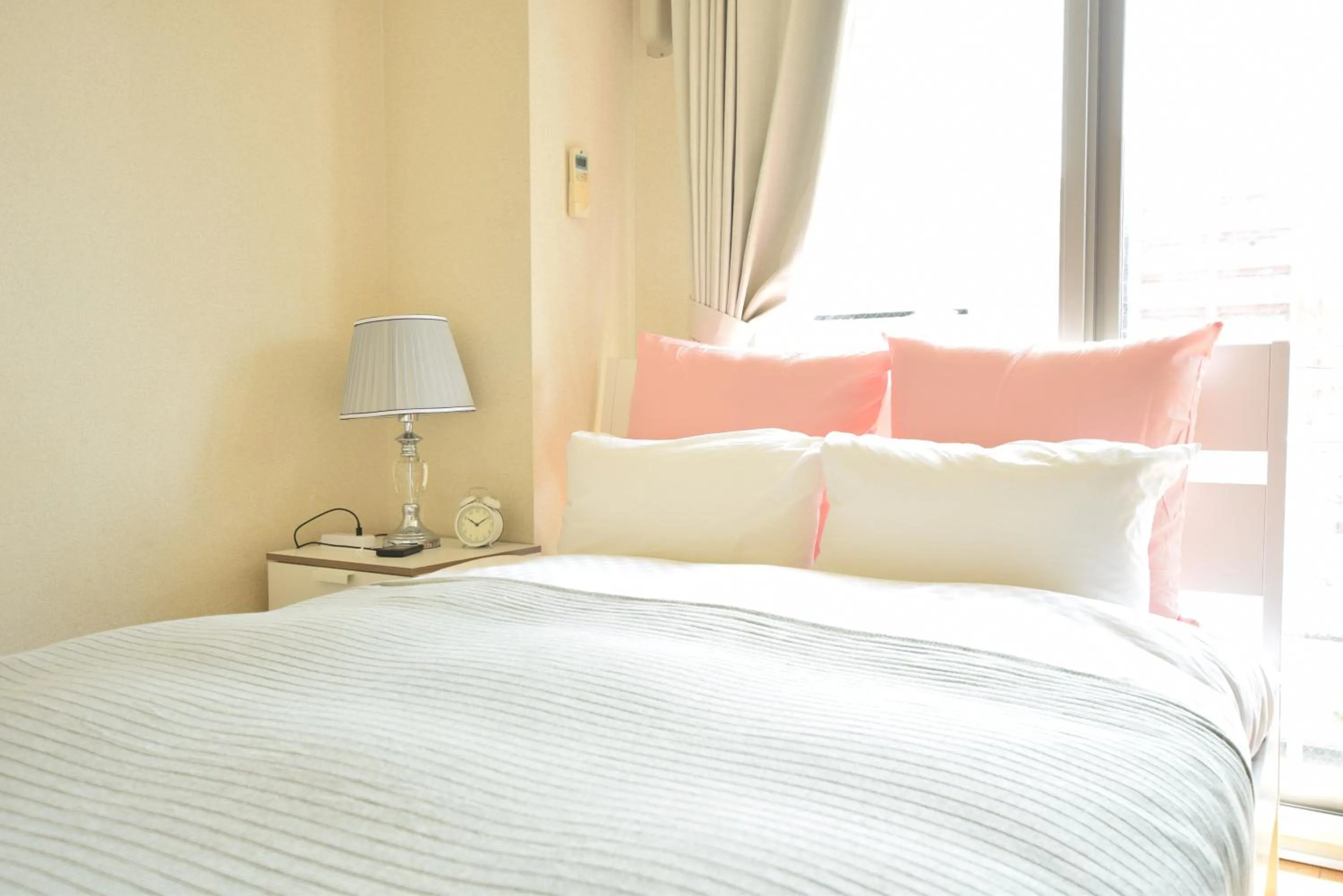 Bed in Luft Uehonmachi 501