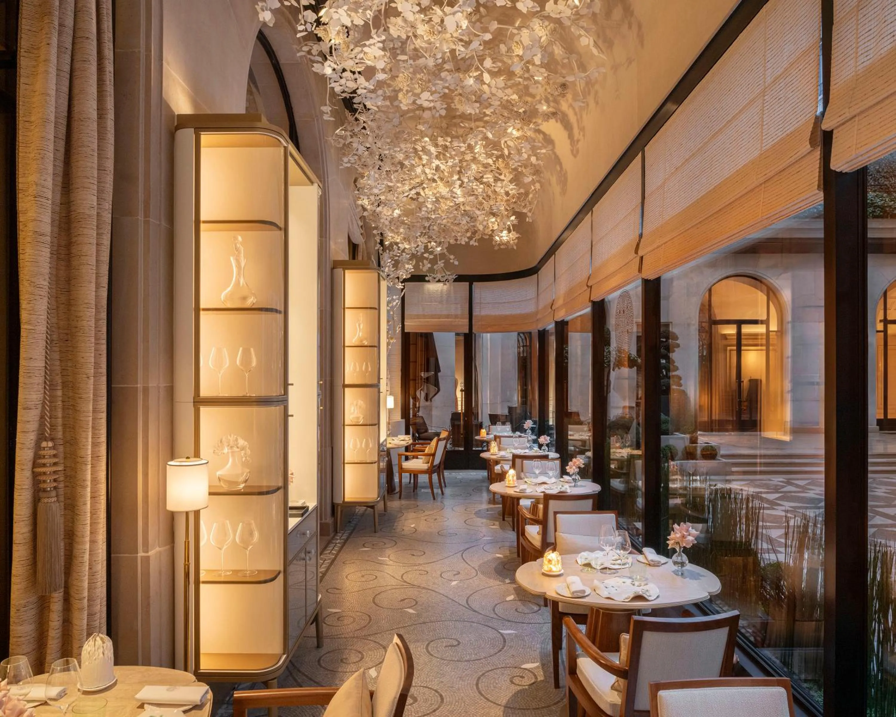 Four Seasons Hotel George V Paris