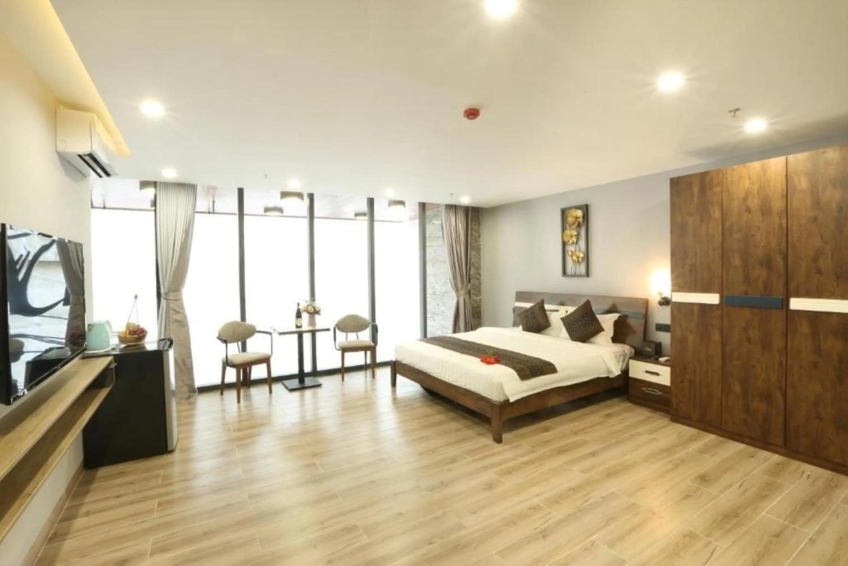 Bedroom, Bed in Mons Boutique Hotel & Apartment