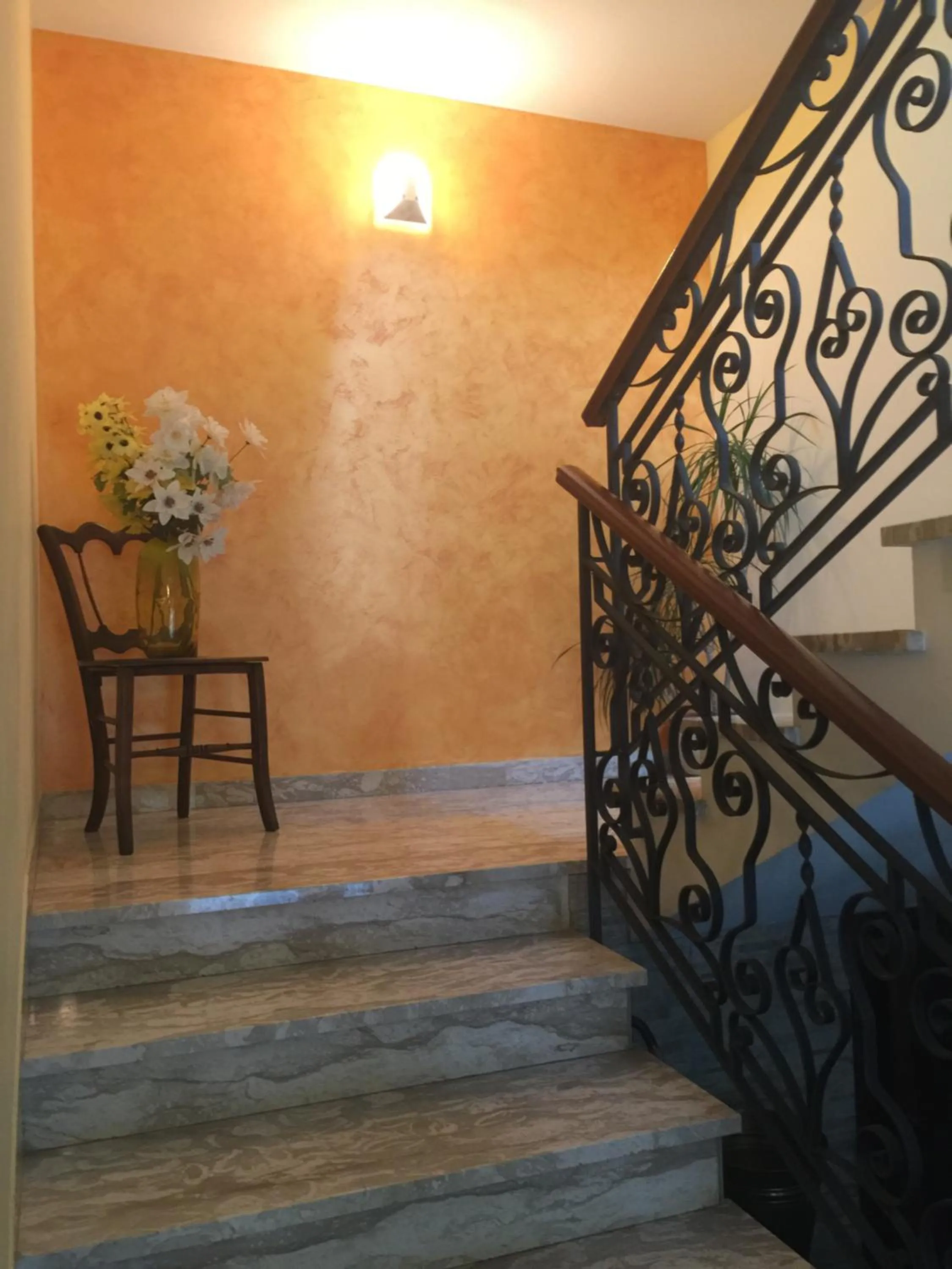 Patio in Albergo La Pineta