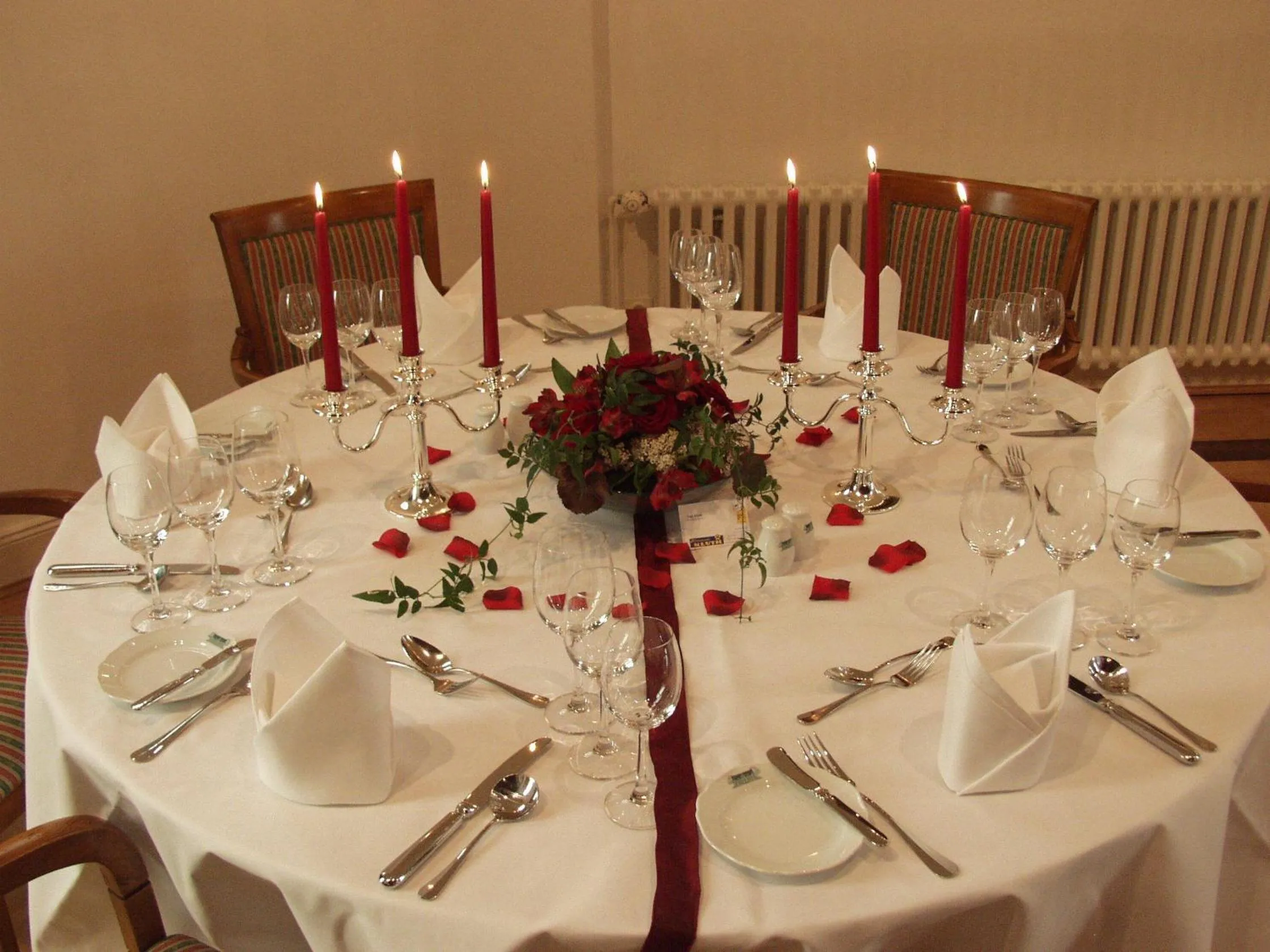 Restaurant/places to eat in Hotel Altes Gymnasium