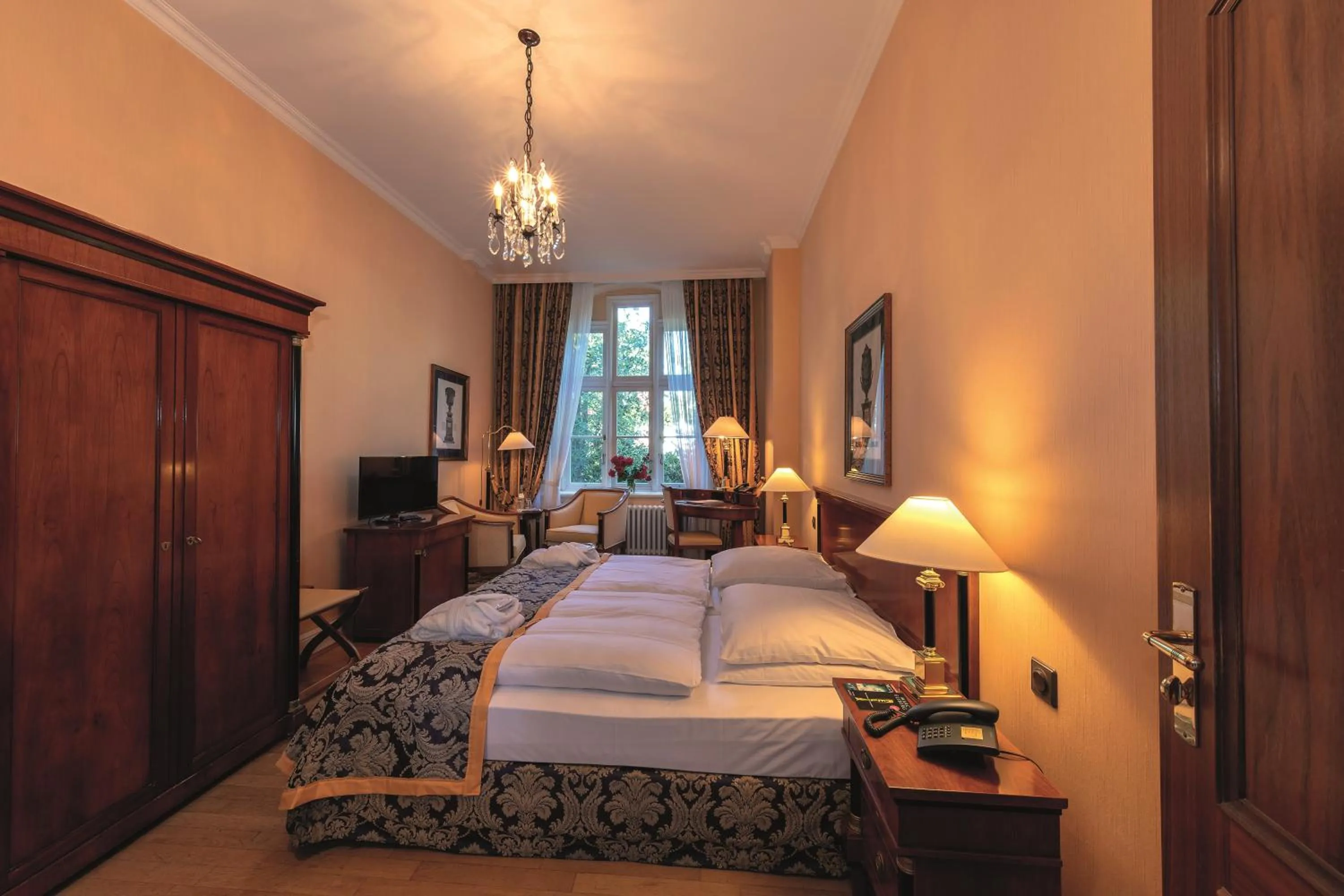 Photo of the whole room, Bed in Hotel Altes Gymnasium