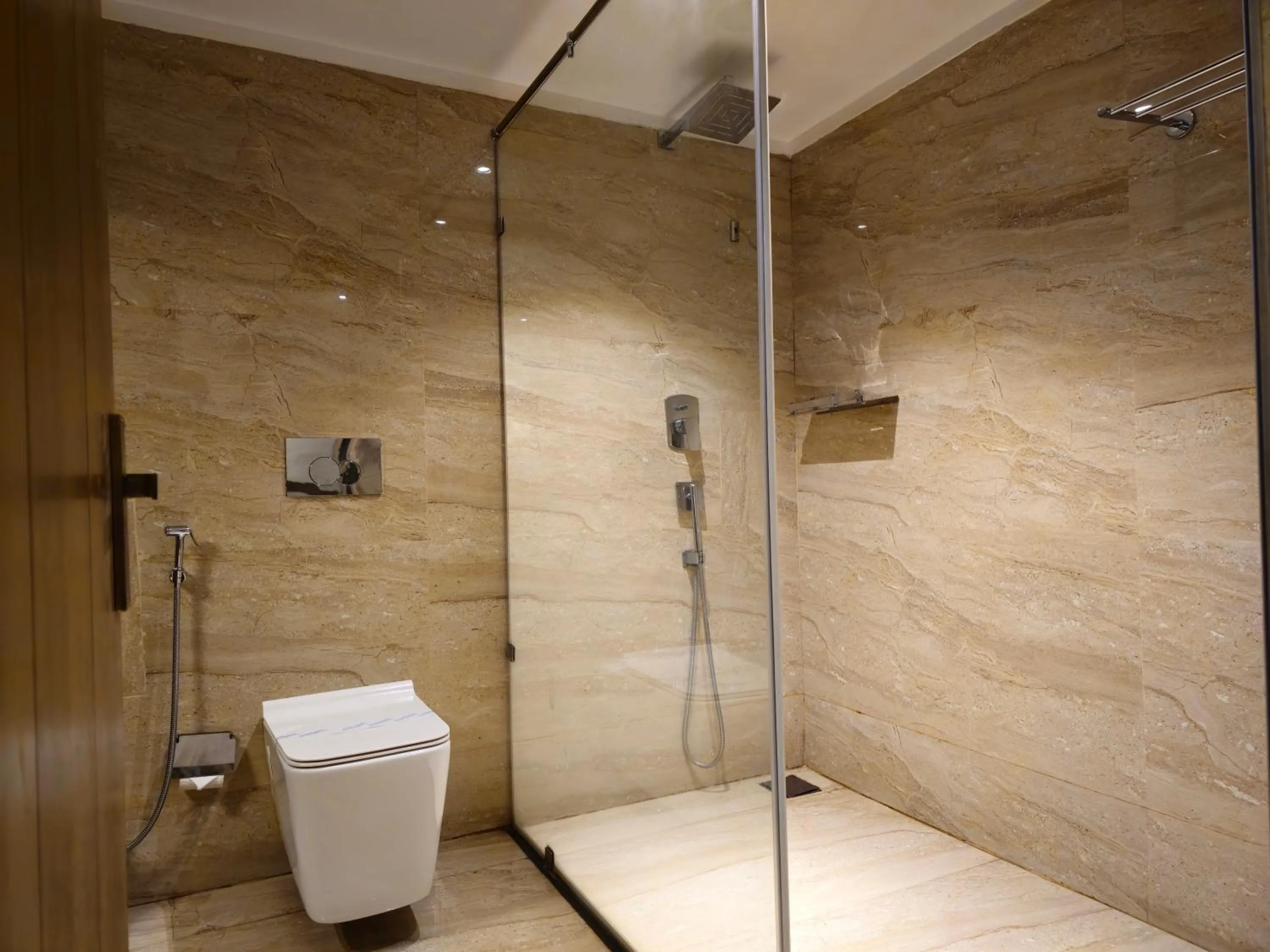 The creek boutique resort & spa