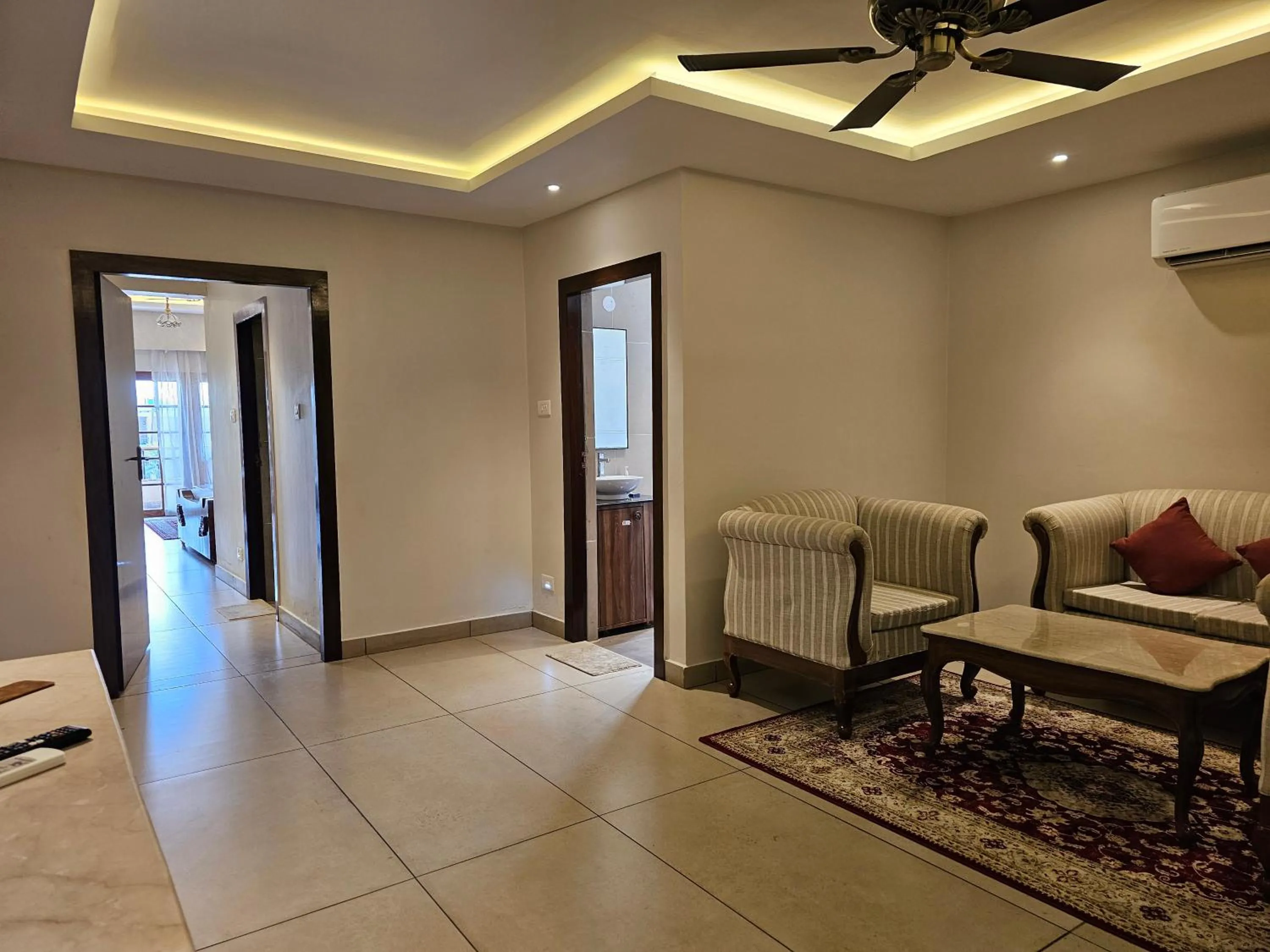 The creek boutique resort & spa