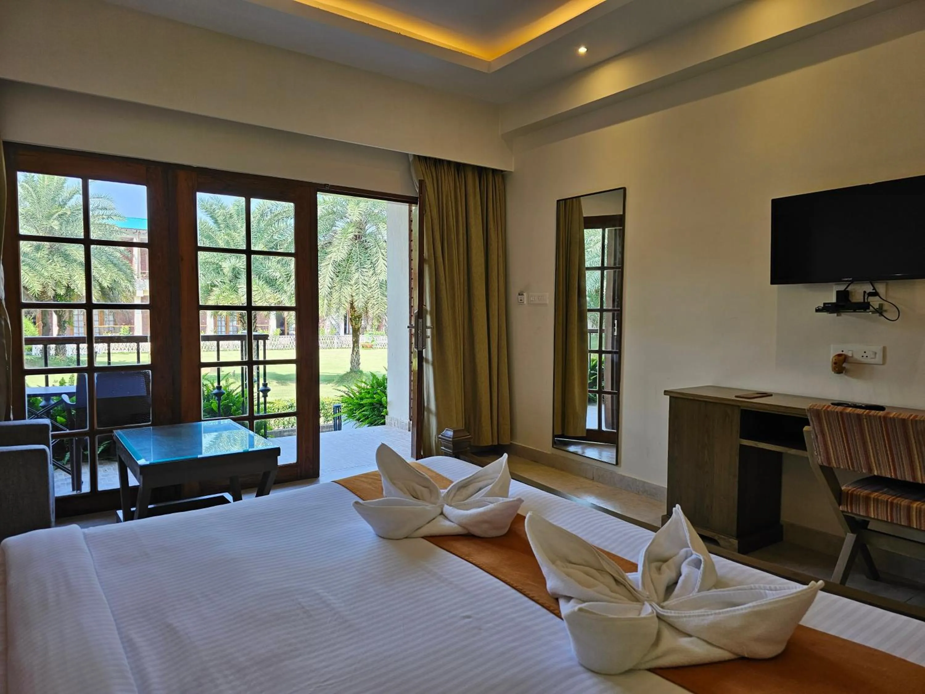 The creek boutique resort & spa