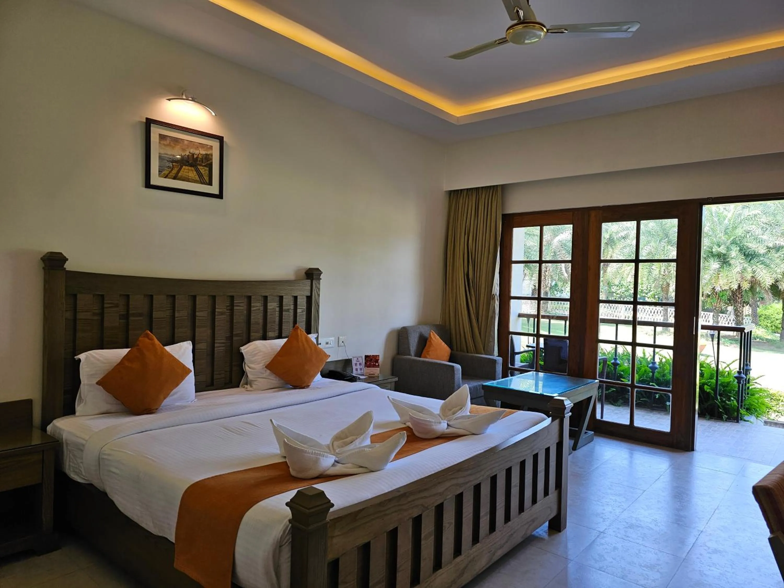 The creek boutique resort & spa