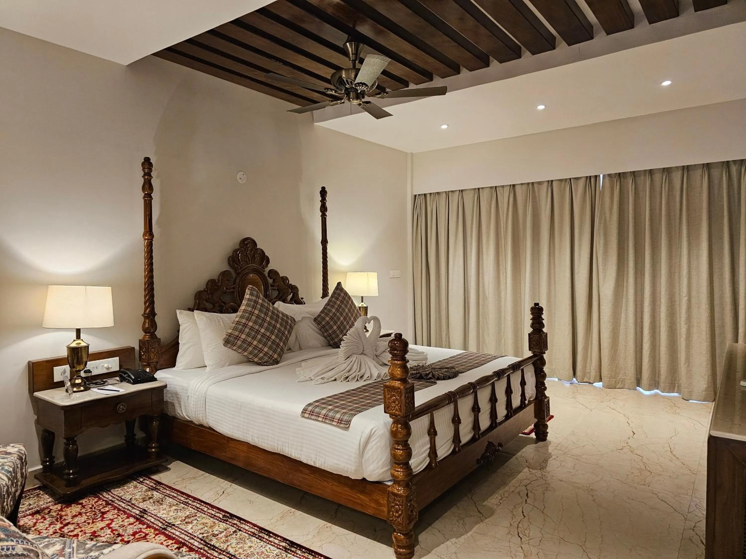 The creek boutique resort & spa