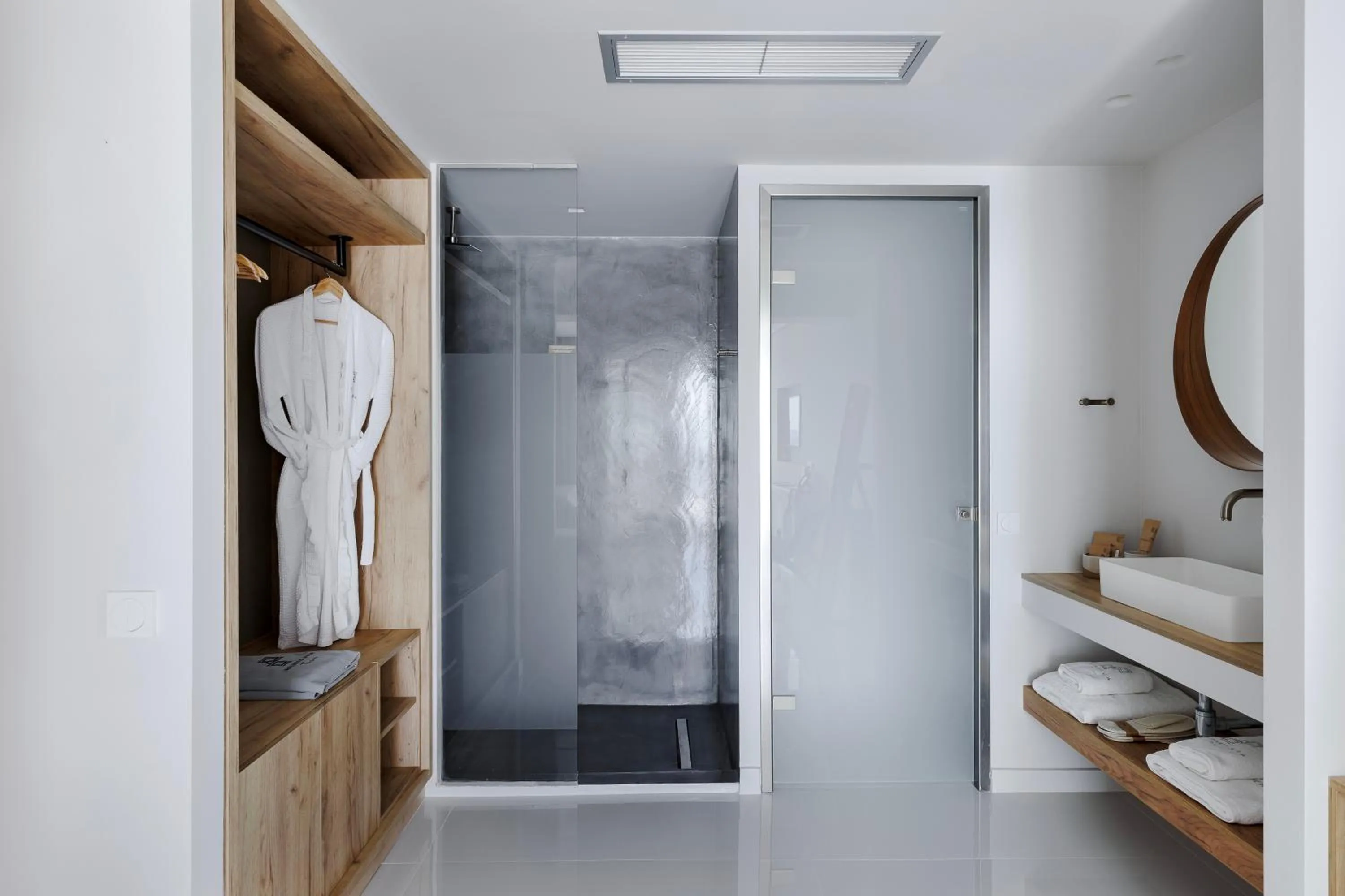 Bathroom in Infinity View Hotel Tinos