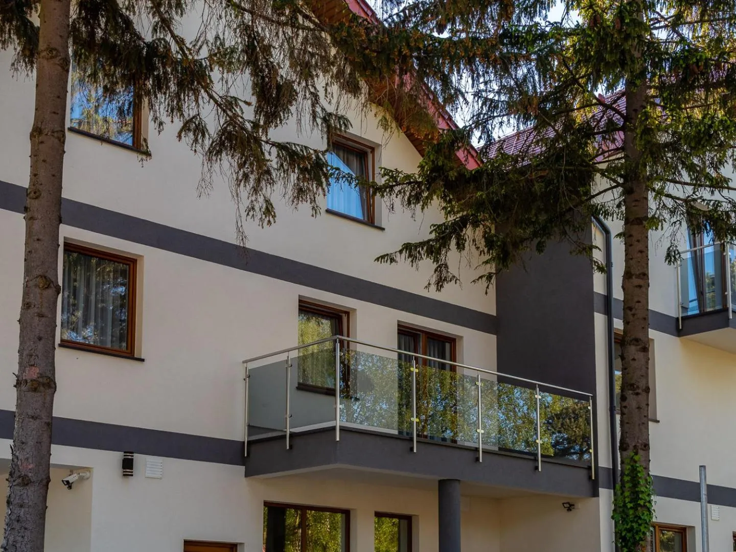 Property building in Nova Fala