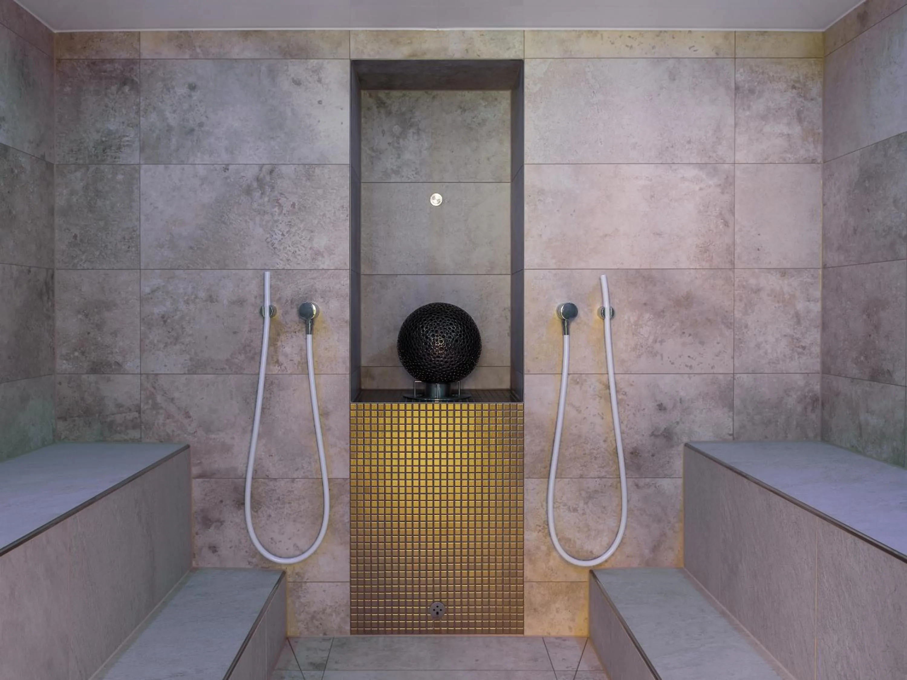 Steam room in Hotel Schnitterhof