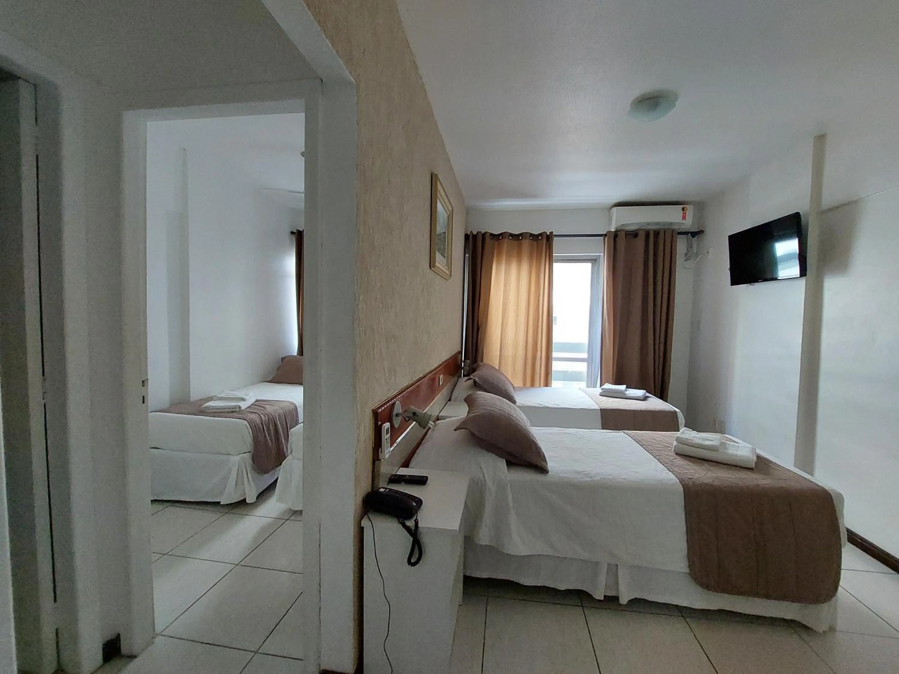 Bed in Hotel Praiamar