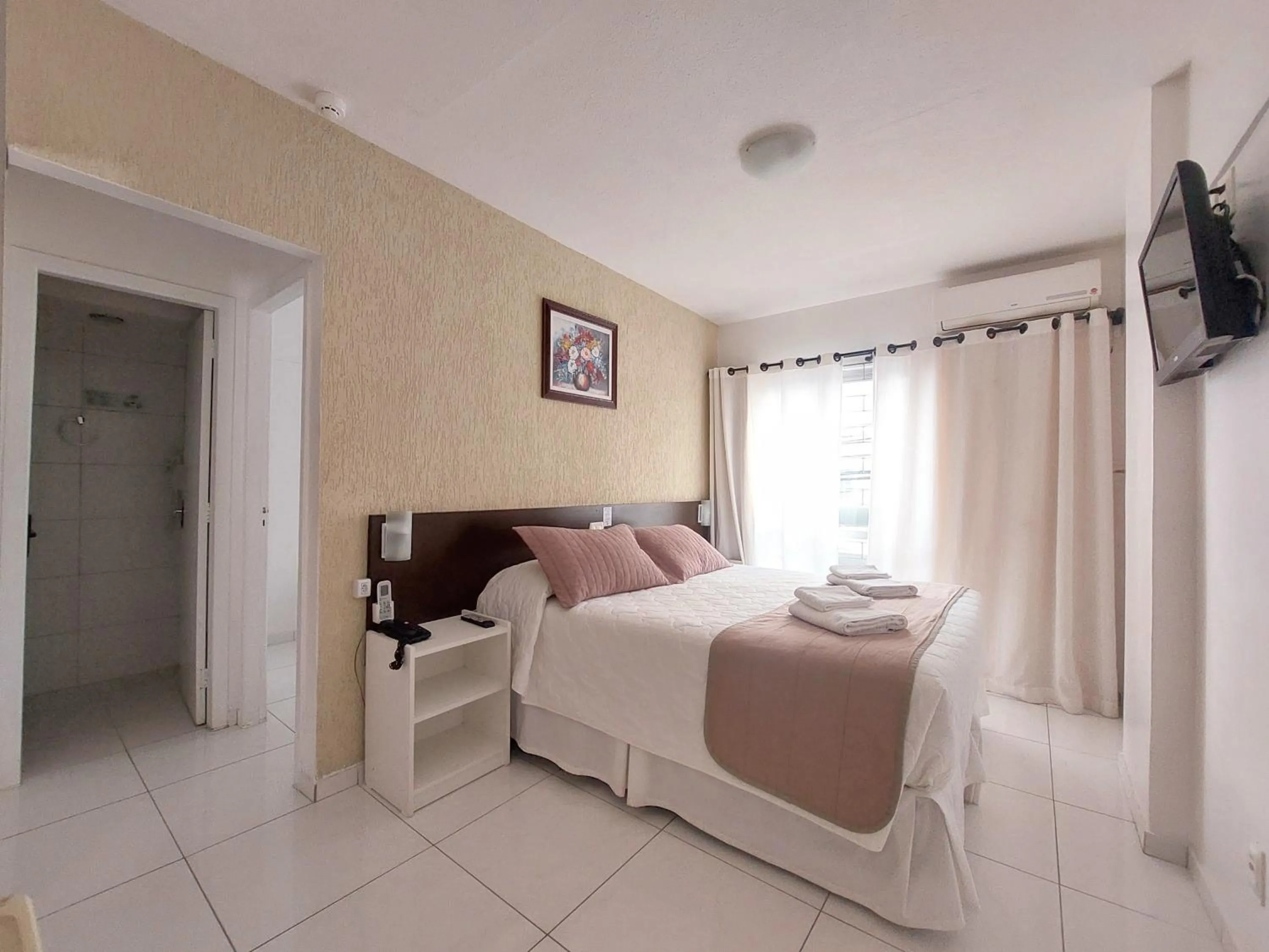 Bed in Hotel Praiamar