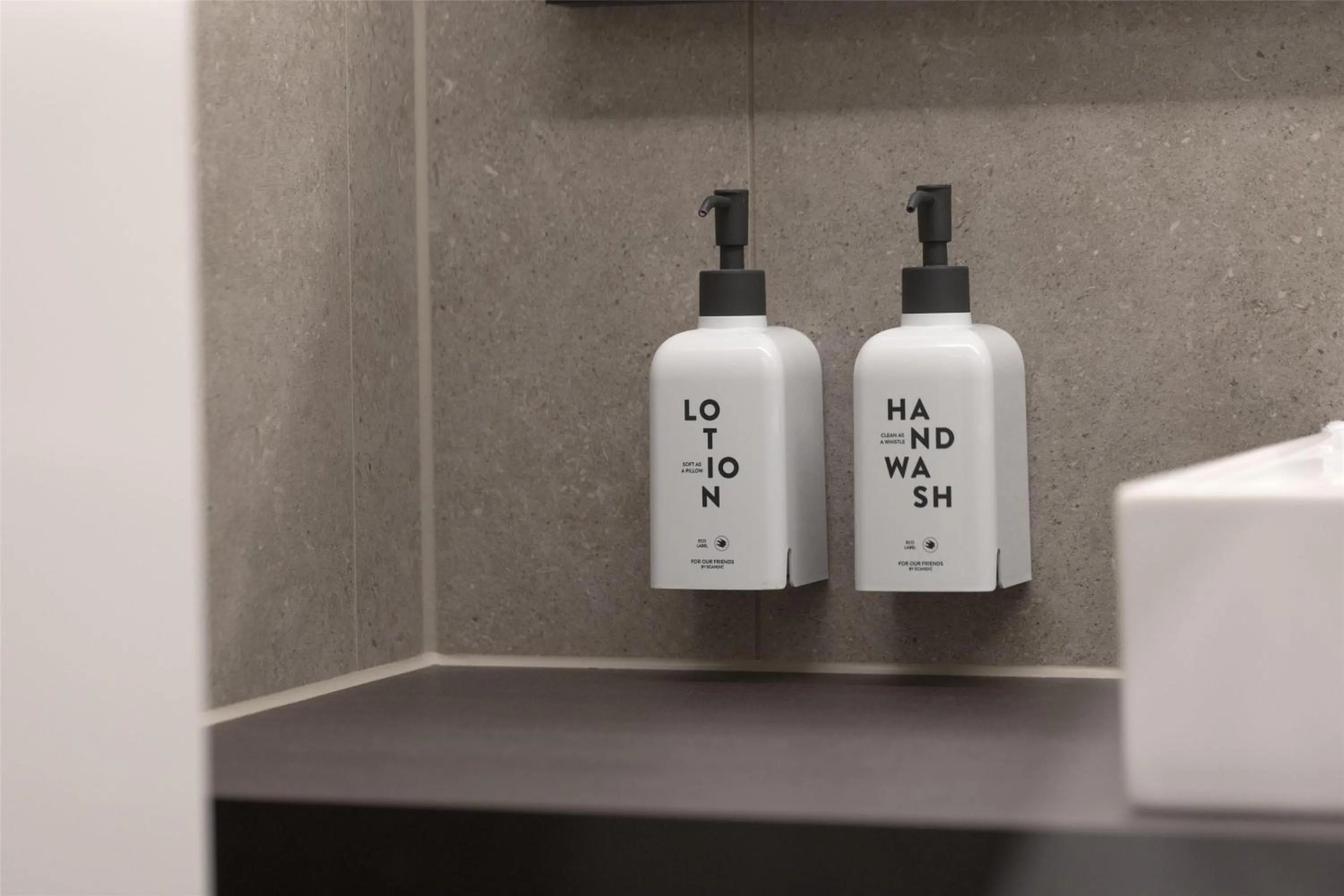 Bathroom in Scandic Nürnberg Central