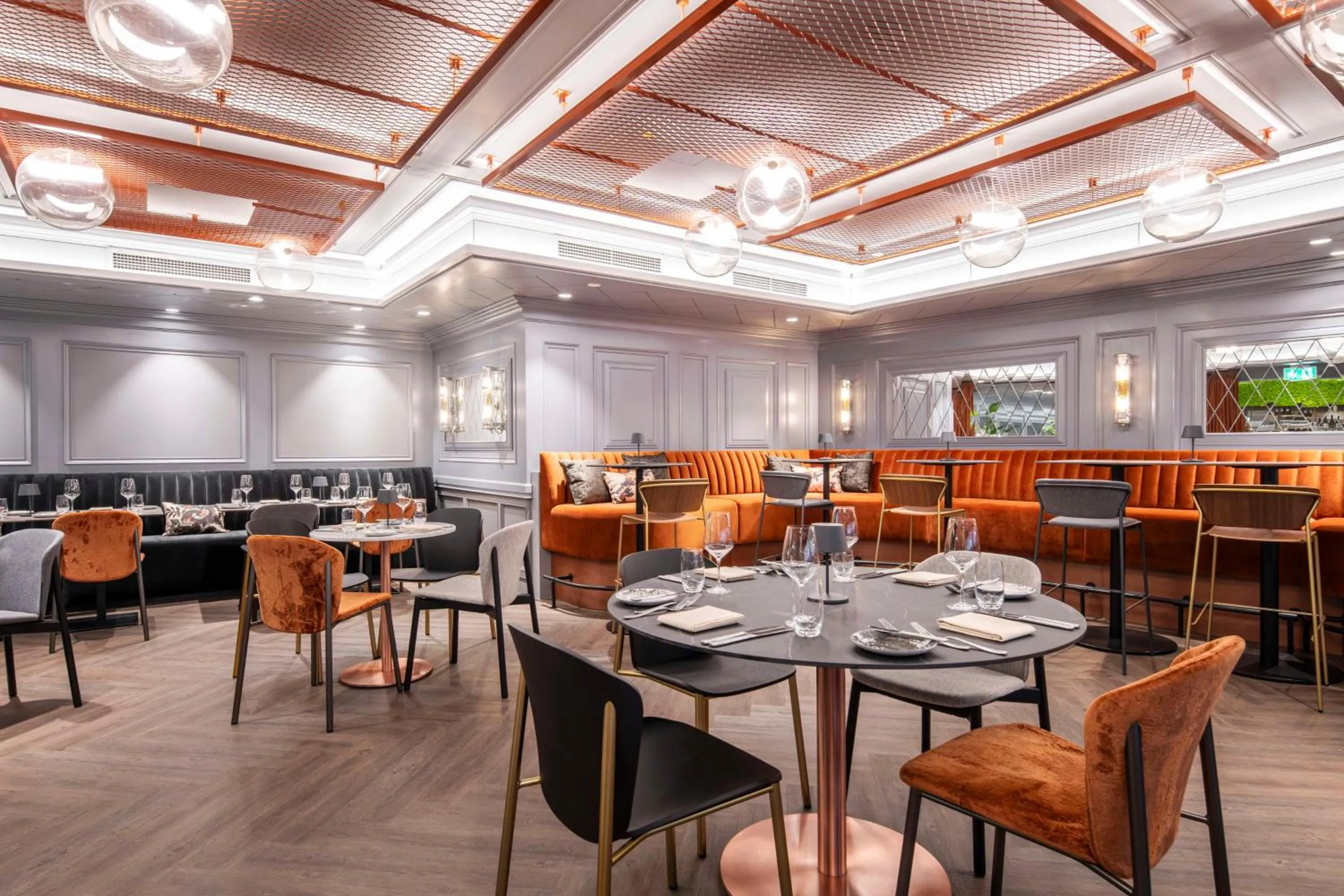 Restaurant/Places to Eat in Hotel Pomander Nürnberg