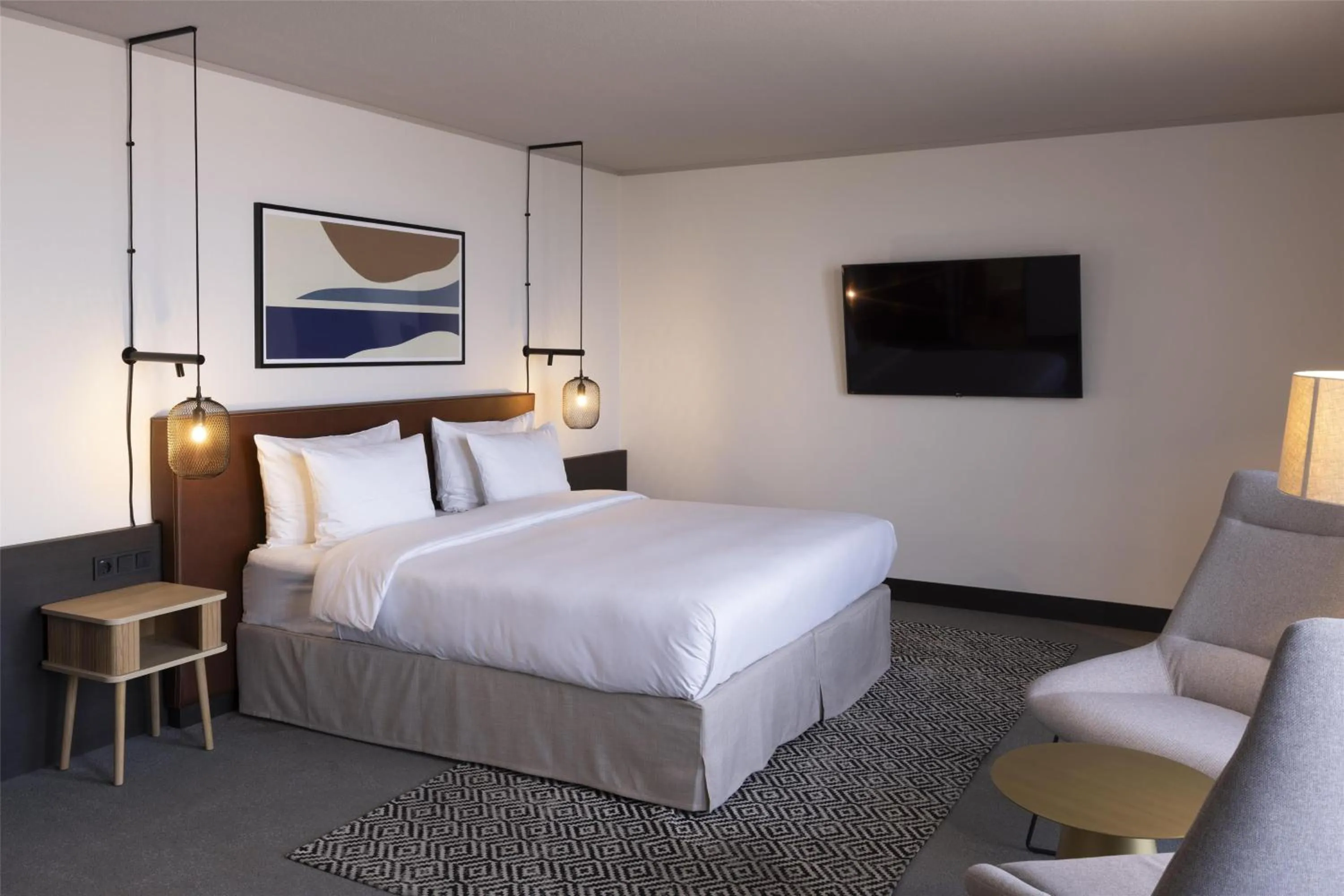 Photo of the whole room, Bed in Scandic Nürnberg Central