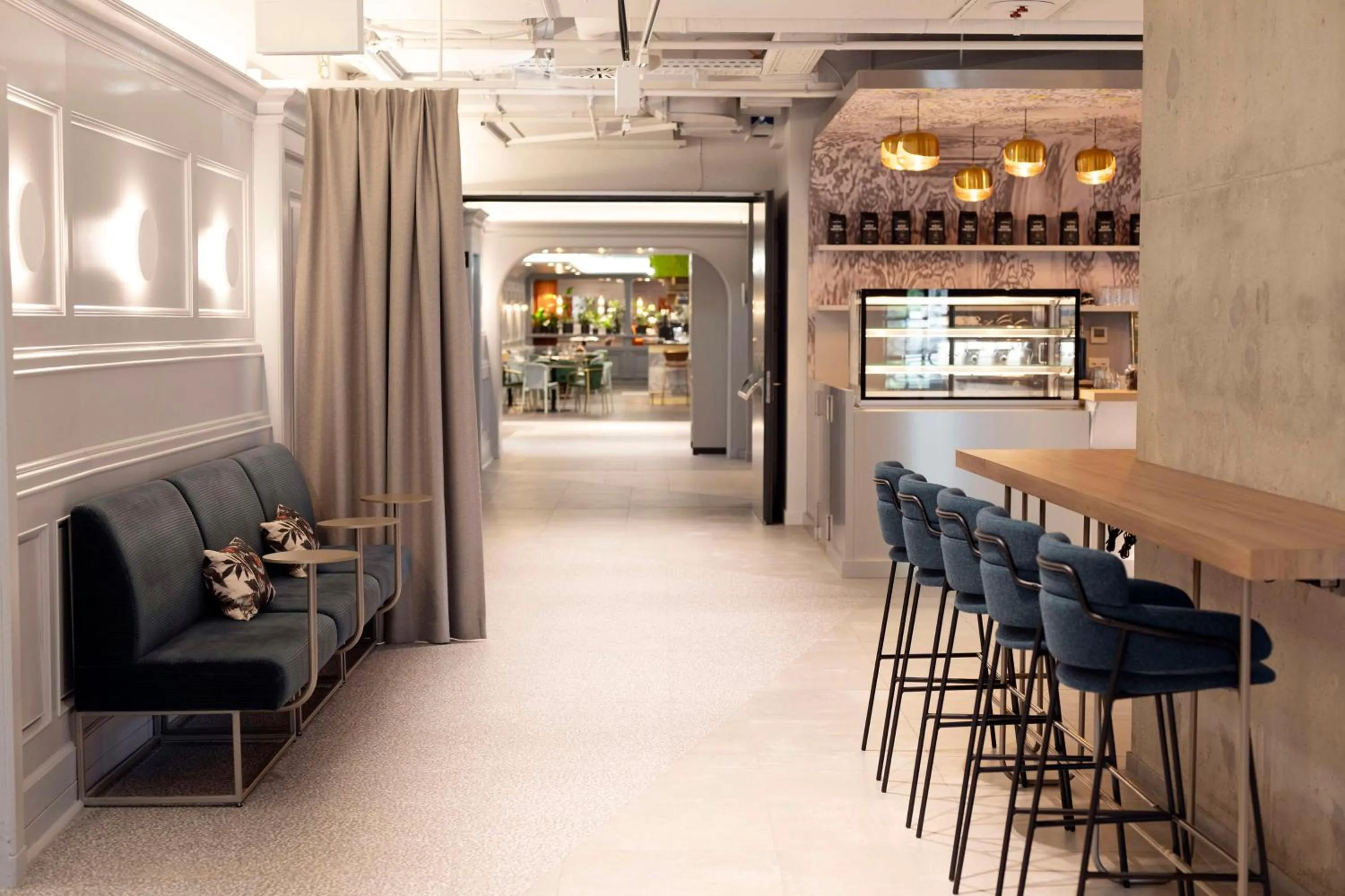 Restaurant/places to eat in Hotel Pomander Nürnberg