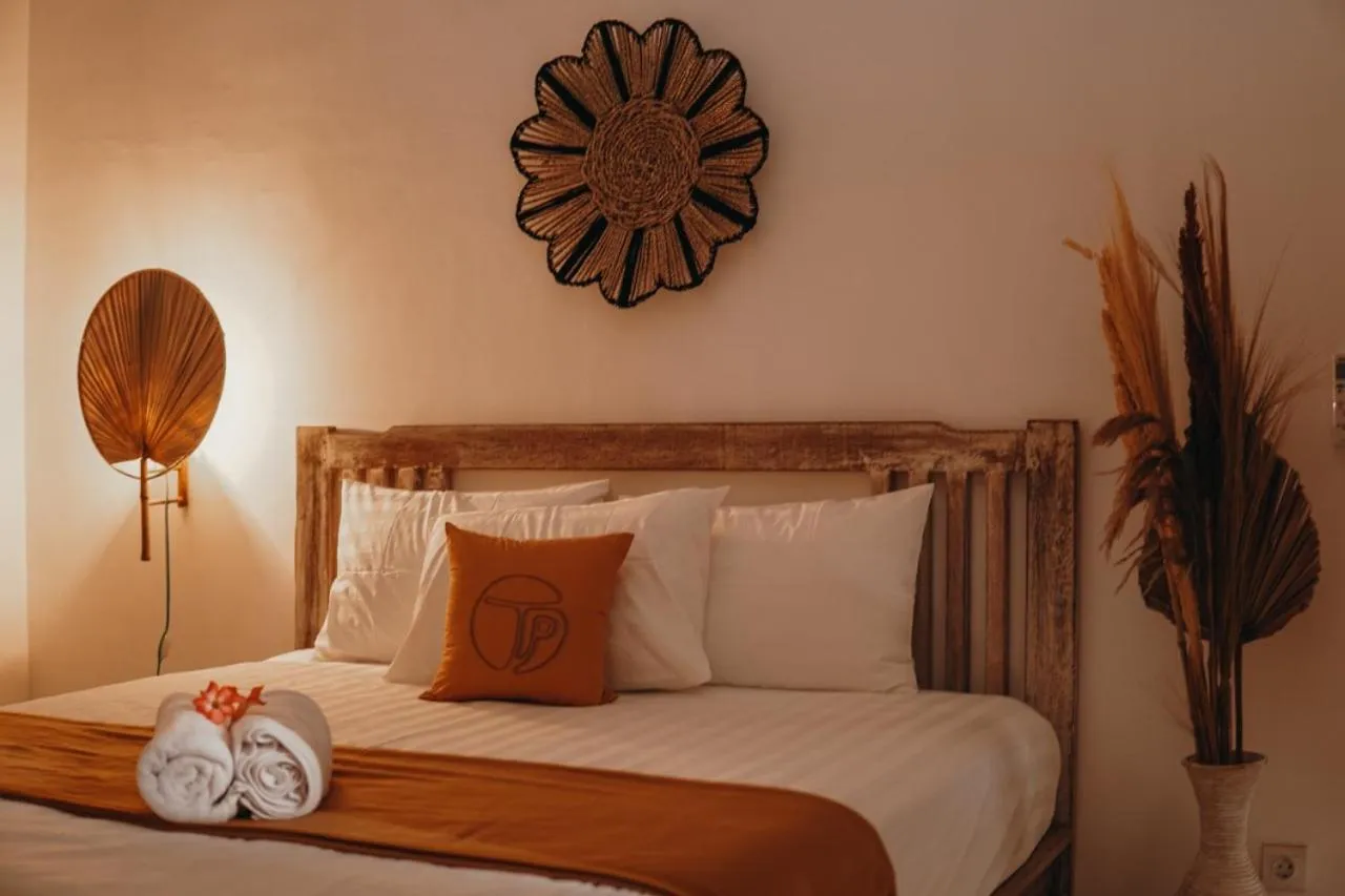 Bedroom, Bed in The Pulau Bungalow