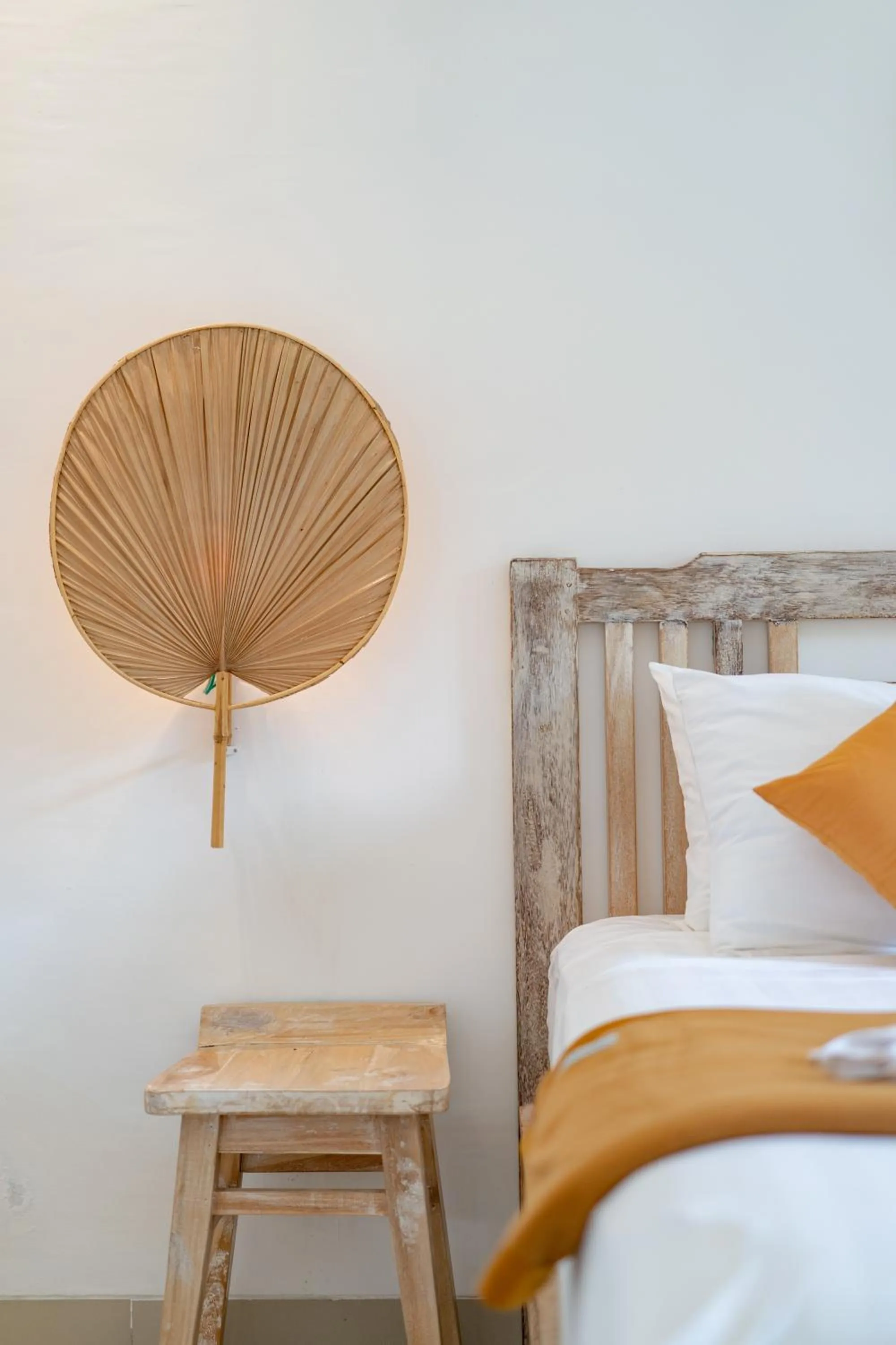 Bed in The Pulau Bungalow